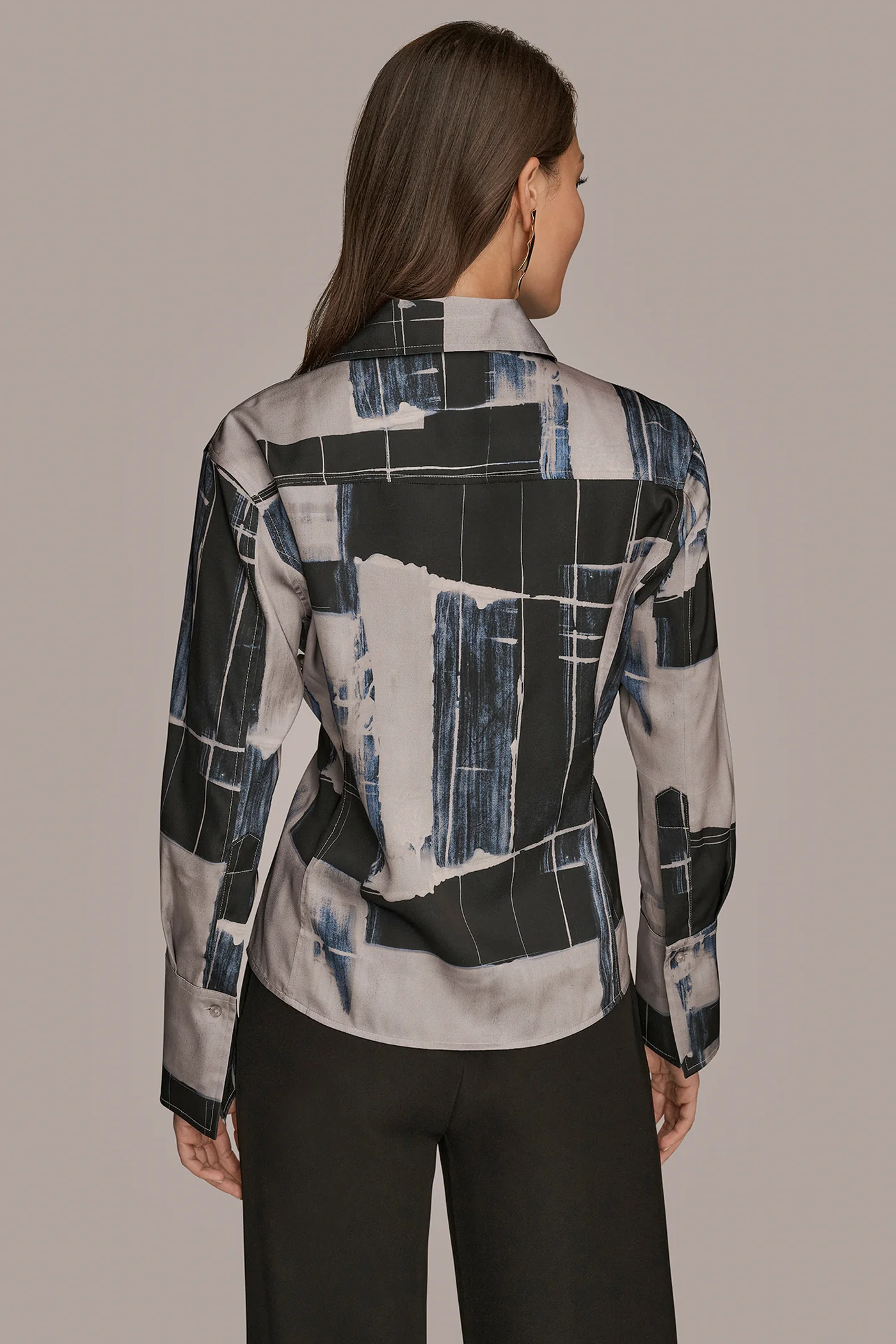 ABSTRACT PRINT HANDKERCHIEF HEM SATIN SHIRT - VXVOV