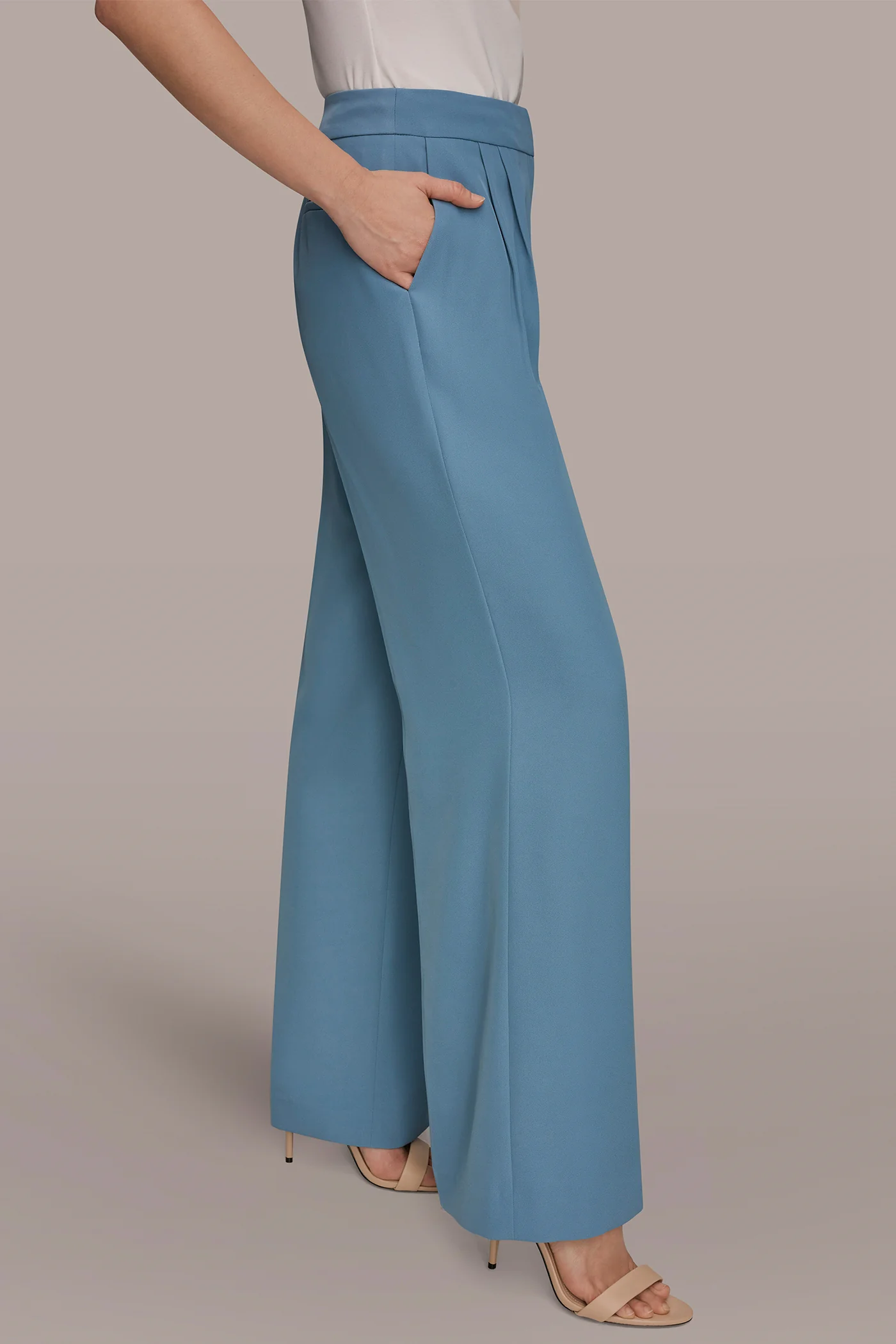 MID-RISE PLEATED WIDE-LEG SUIT PANT - VXVOV