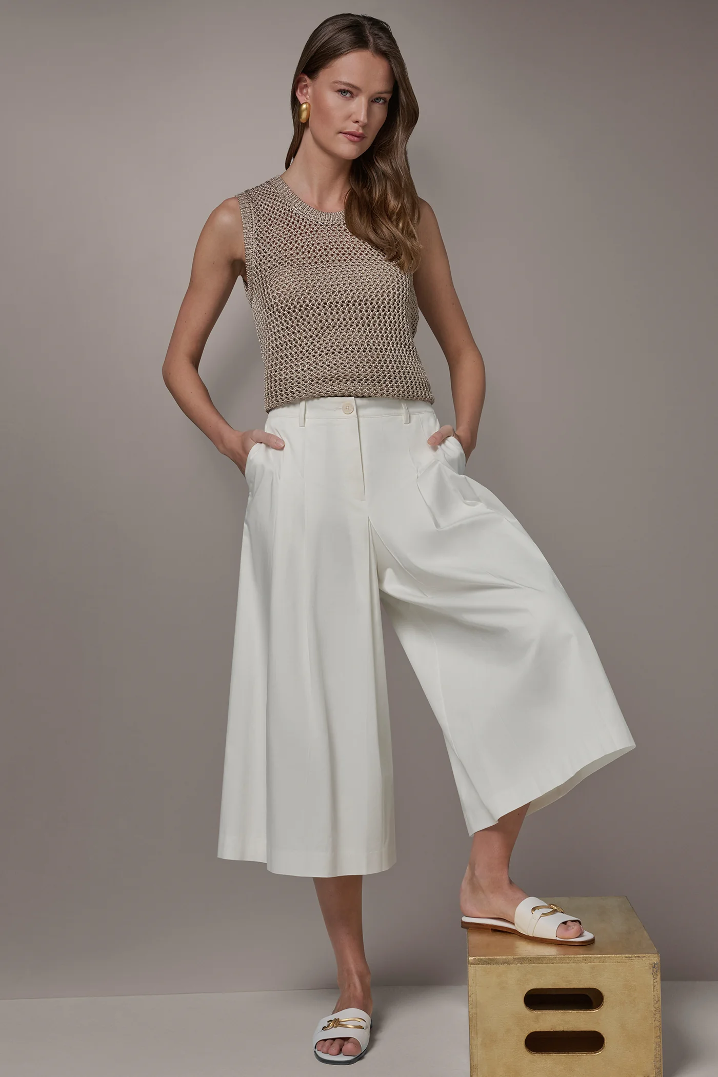 EXTRA HIGH-RISE COTTON-SATEEN PLEATED WIDE-LEG PANT - VXVOV