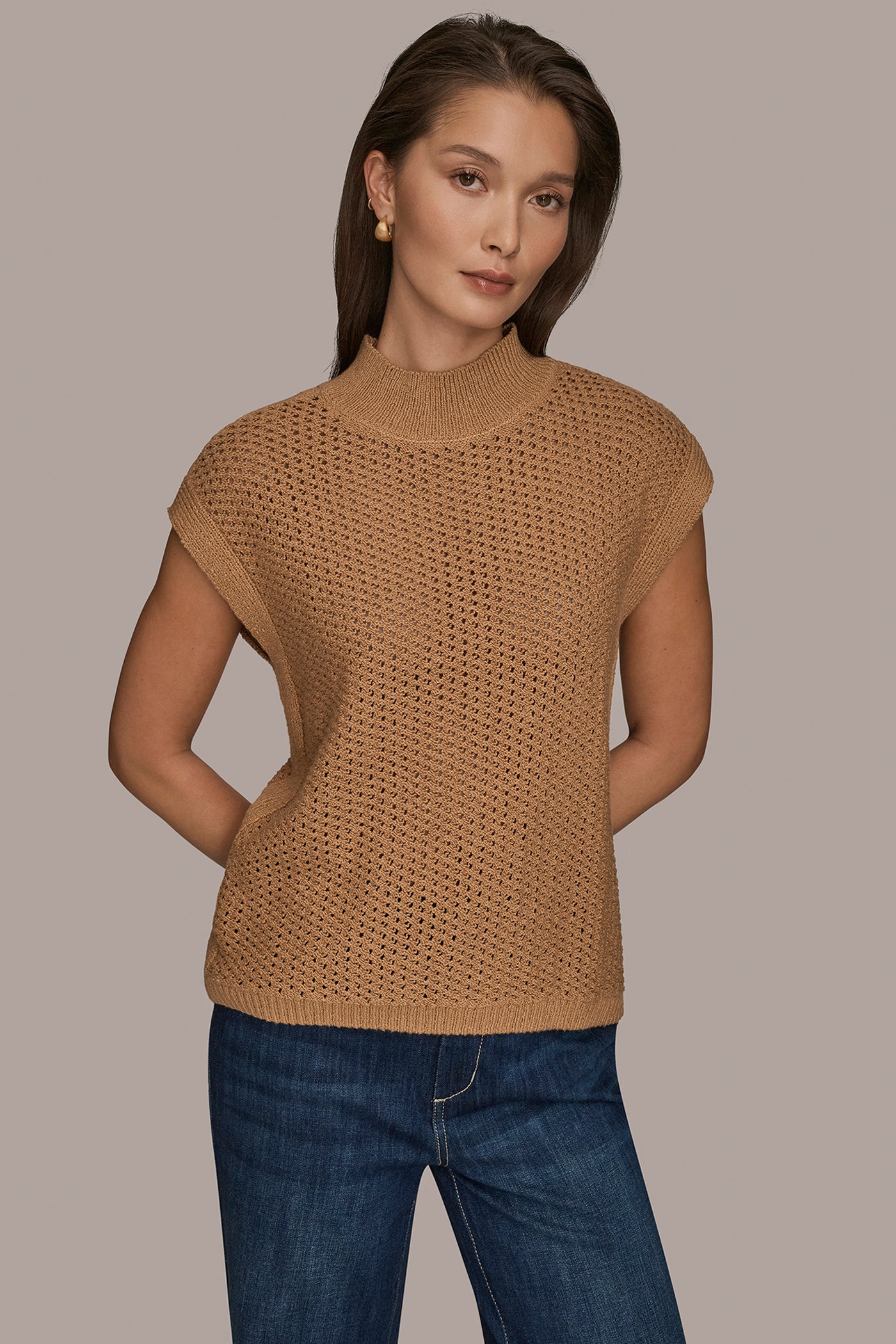 SLEEVELESS MOCK-NECK OPEN STITCH SWEATER - VXVOV