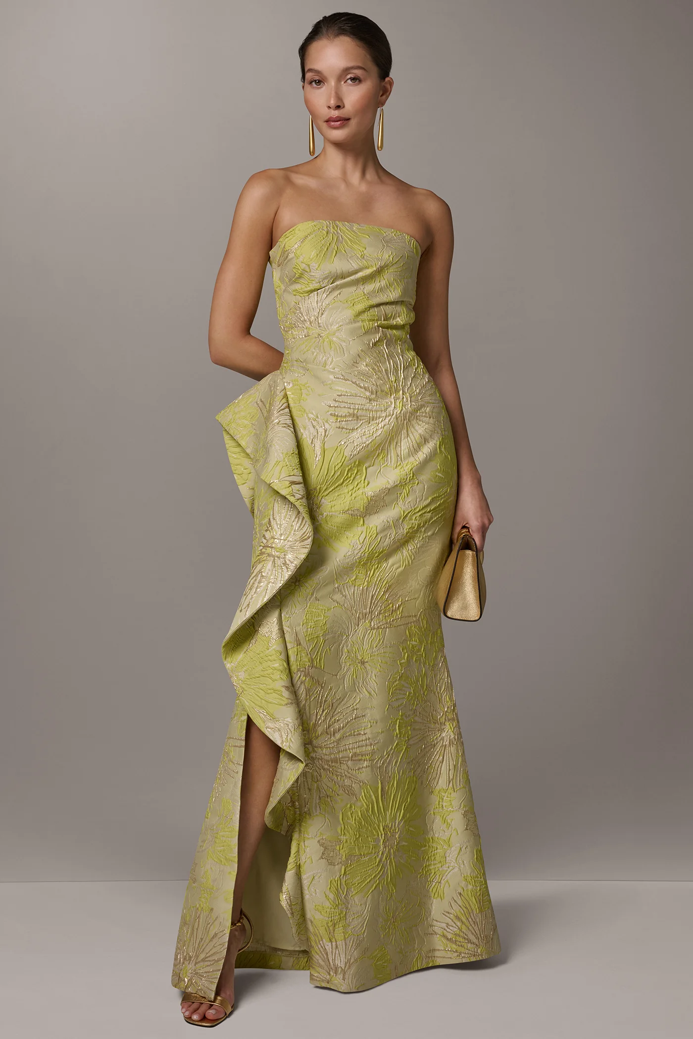 STRAPLESS RUFFLE TRUMPET GOWN - VXVOV