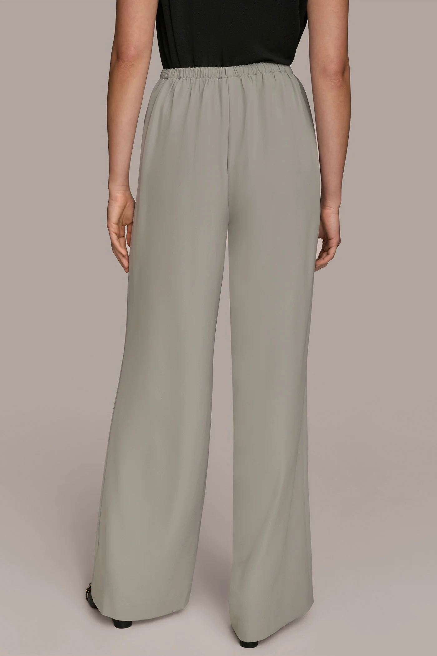 EXTRA HIGH-RISE PLEATED WIDE-LEG PANT - VXVOV