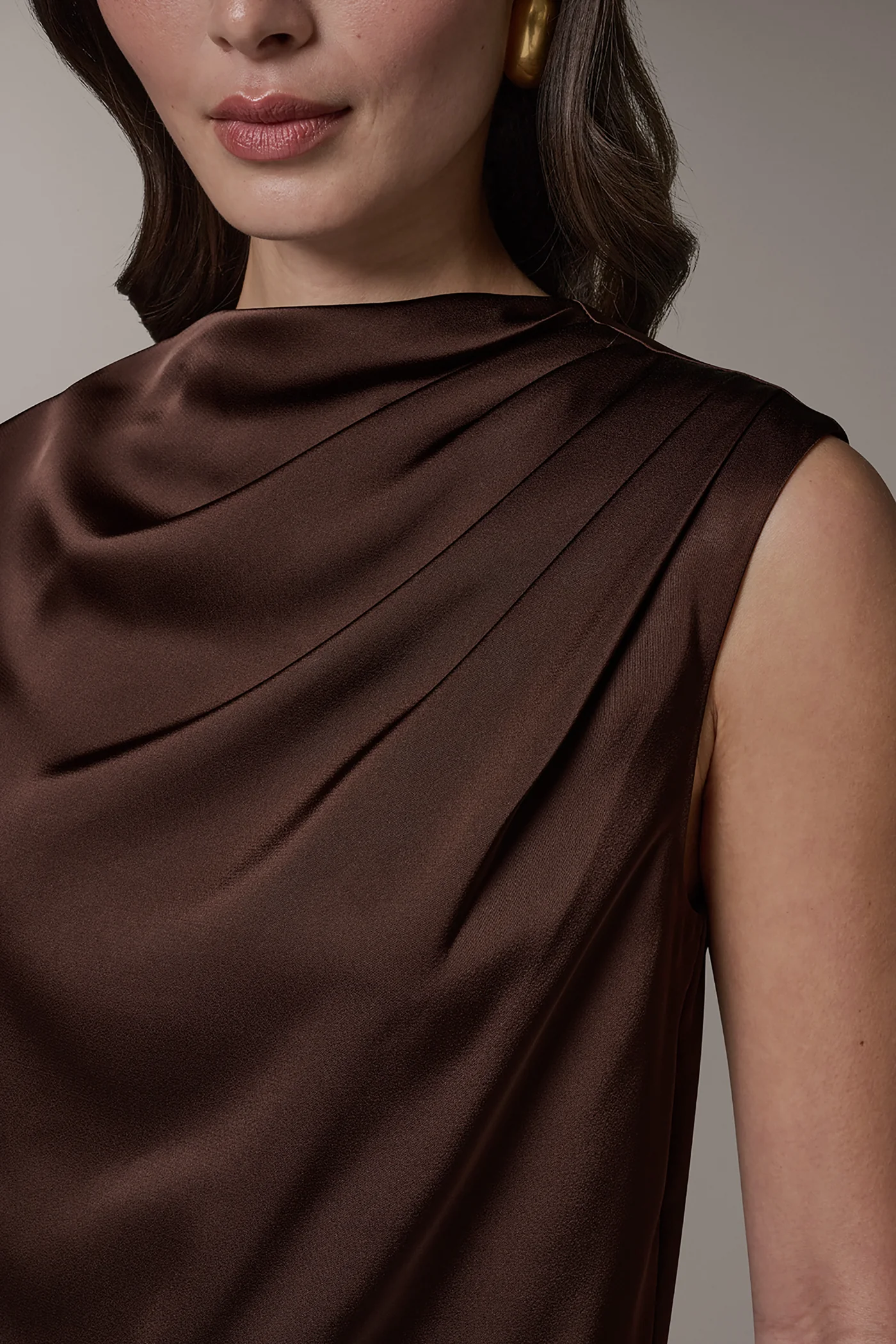 PLEATED SHOULDER BLOUSE - VXVOV