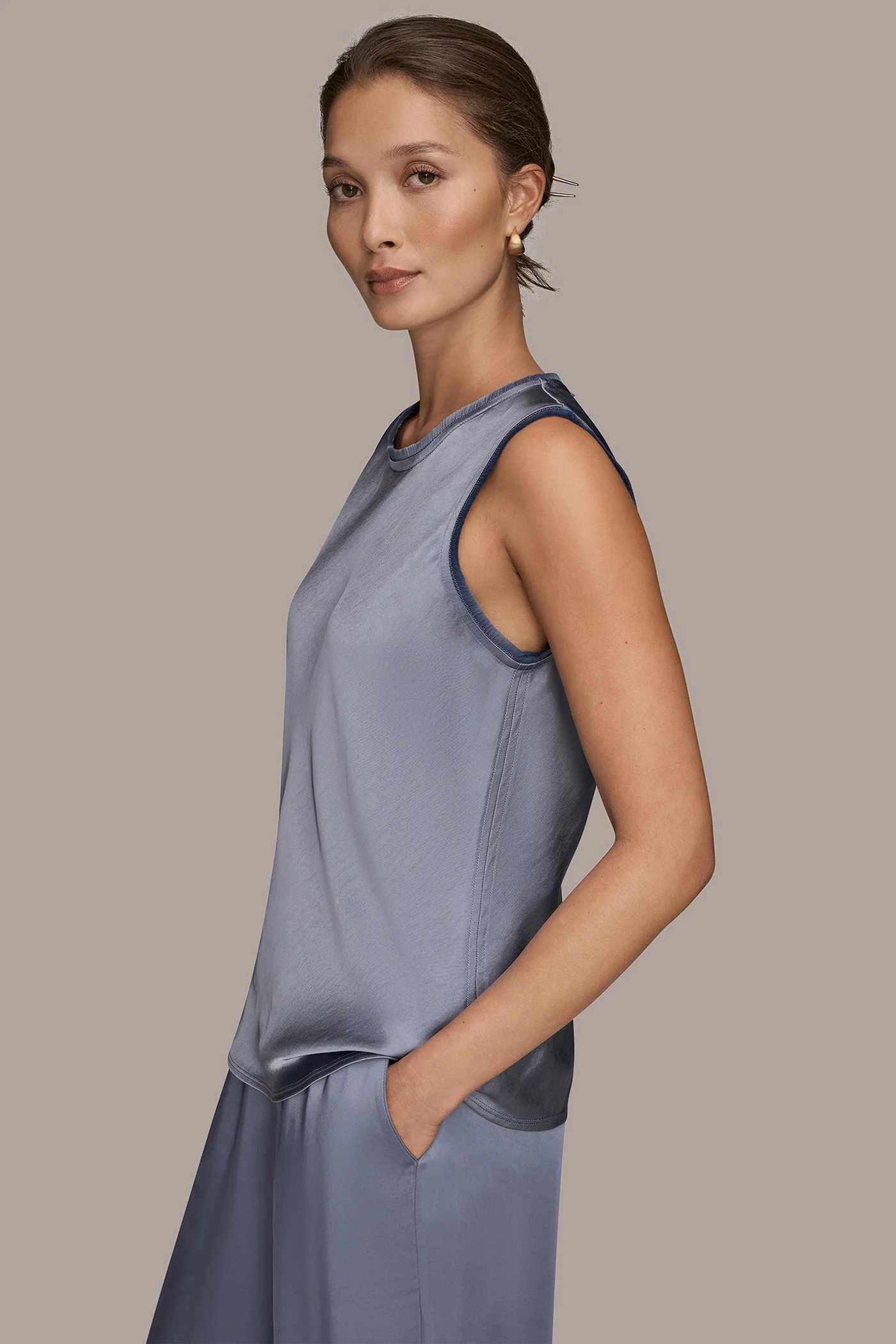 SATIN FRINGE-TRIMMED SLEEVELESS BLOUSE - VXVOV