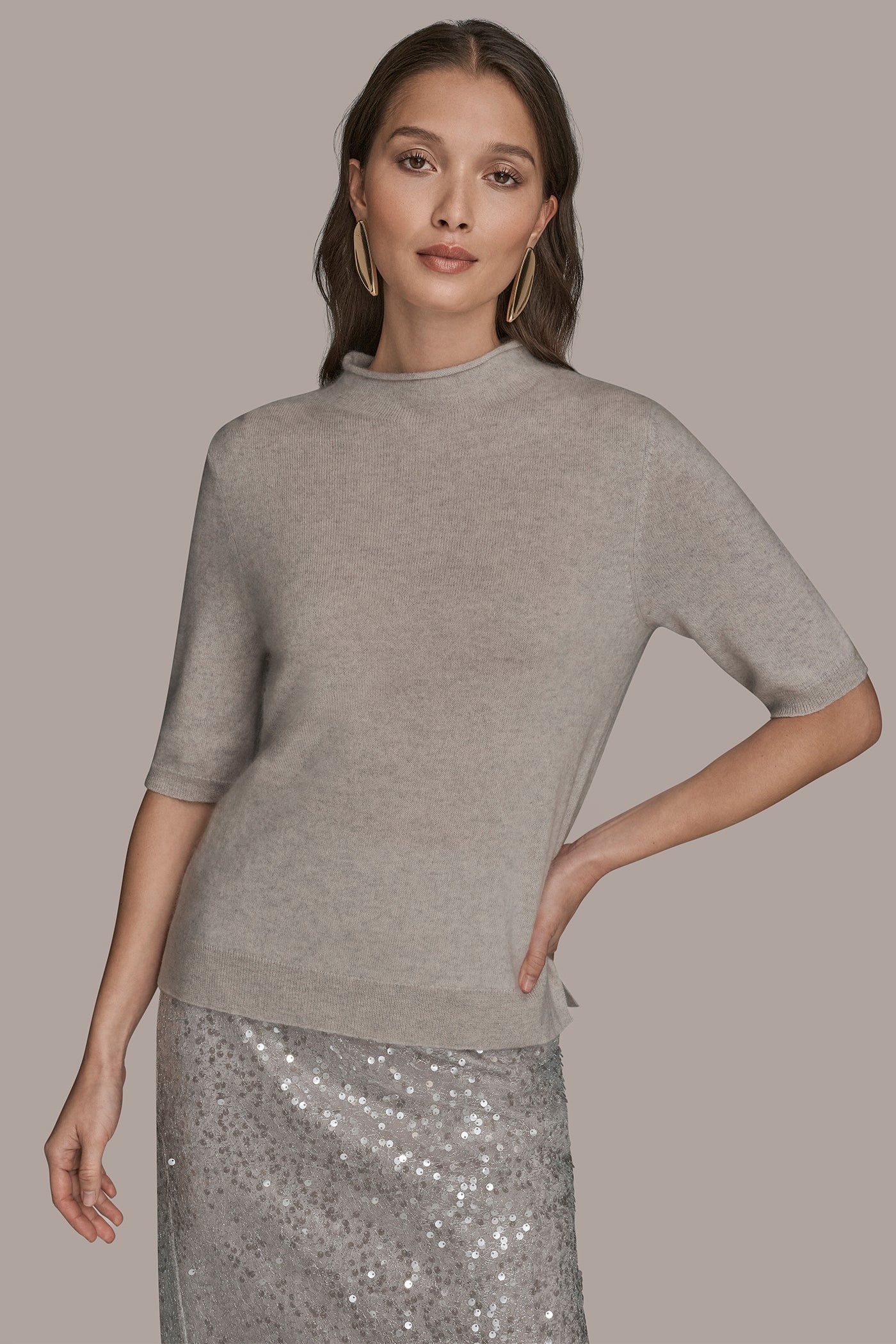 WOOL AND CASHMERE-BLEND MOCK-NECK SWEATER - VXVOV