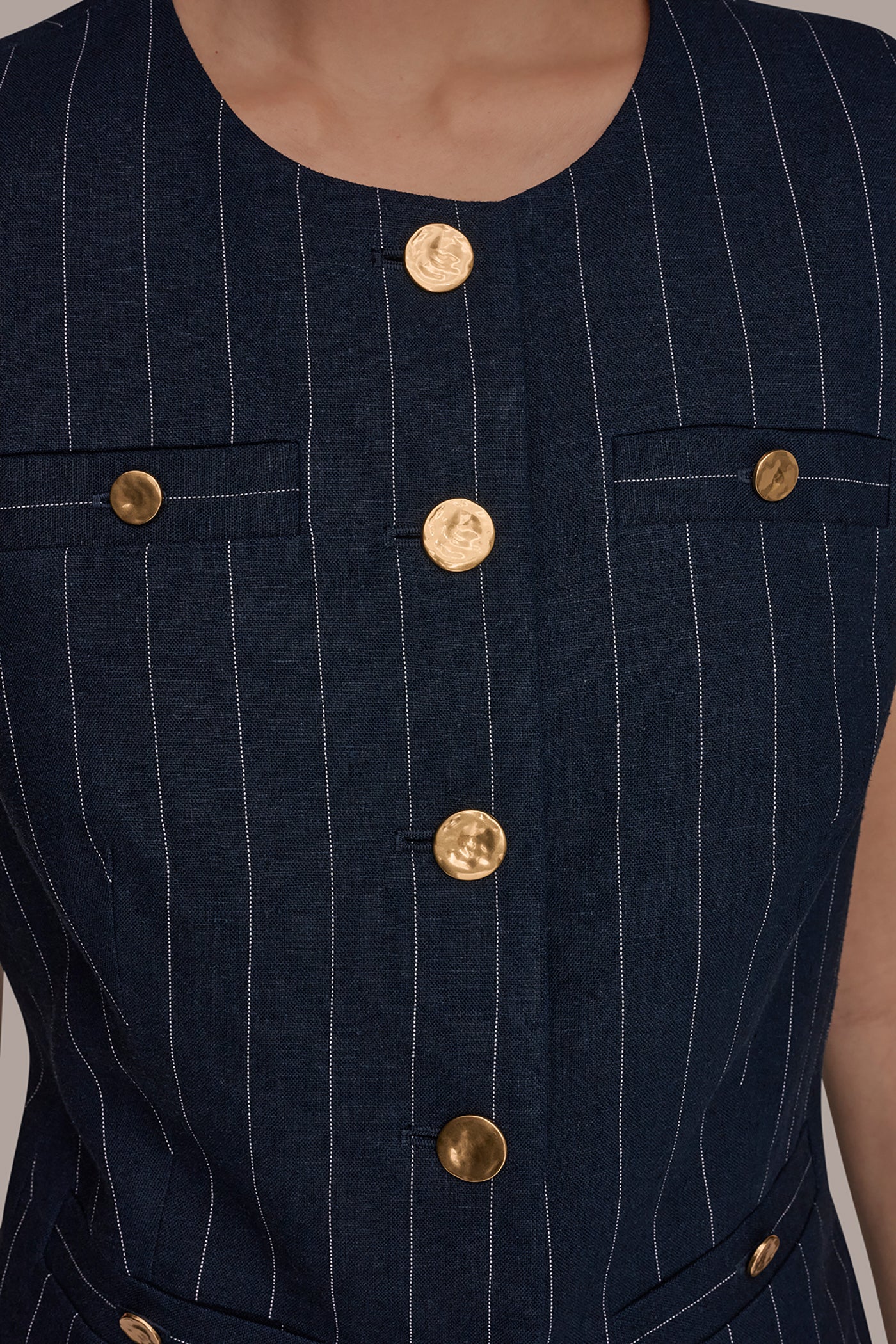 LINEN-BLEND PINSTRIPE LONGLINE VEST - VXVOV