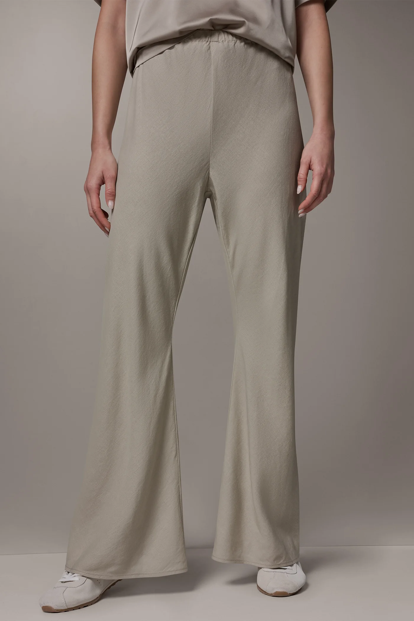 MID-RISE RELAXED ANKLE PANT - VXVOV