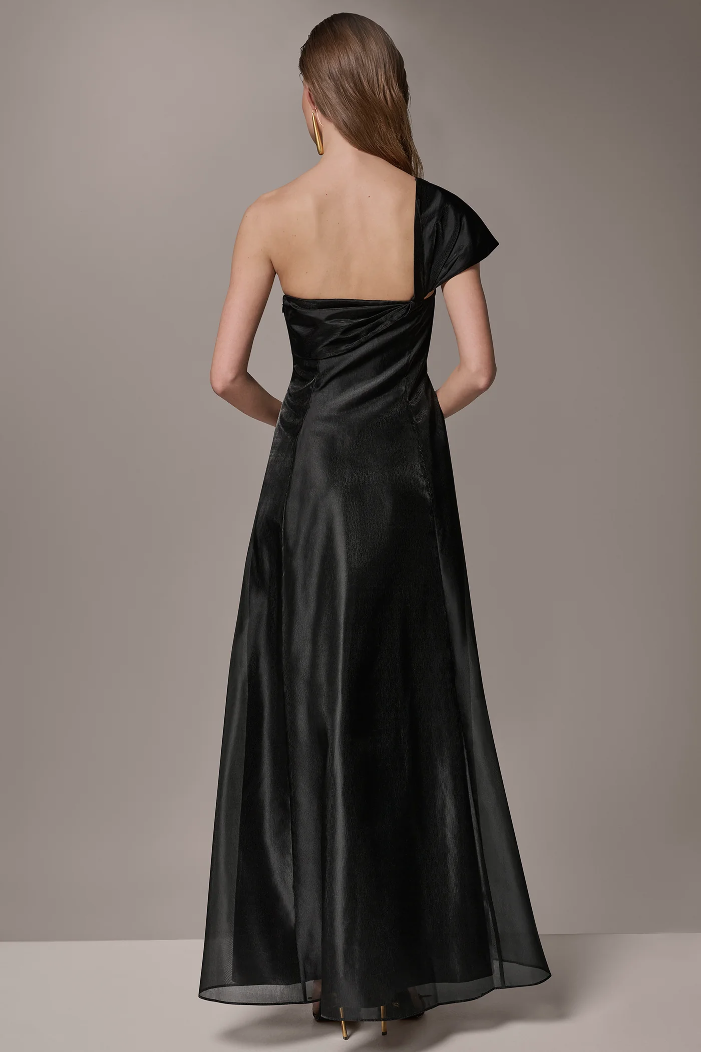 ORGANZA TWIST ONE-SHOULDER BALL GOWN - VXVOV