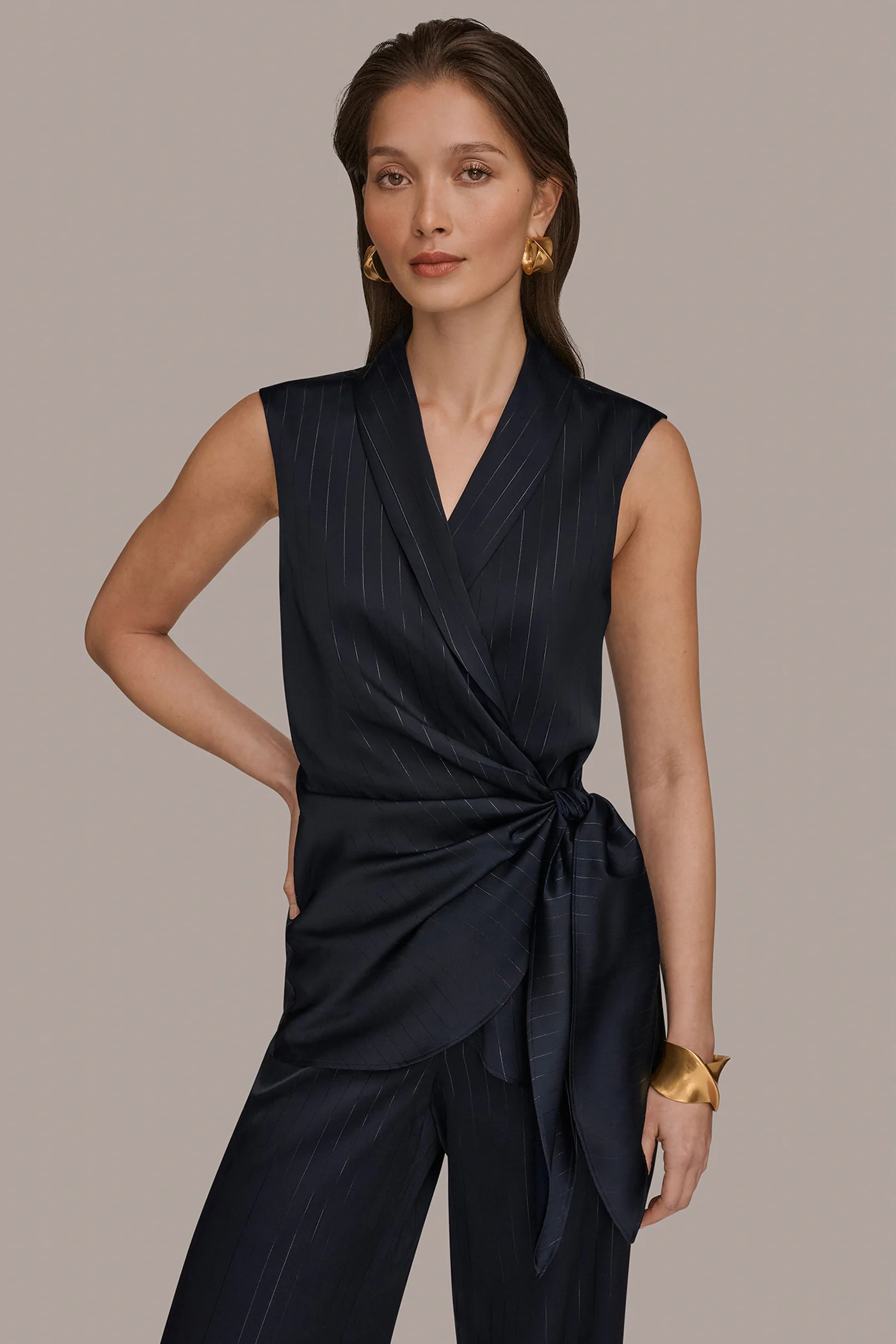 PINSTRIPE FAUX WRAP TOP - VXVOV