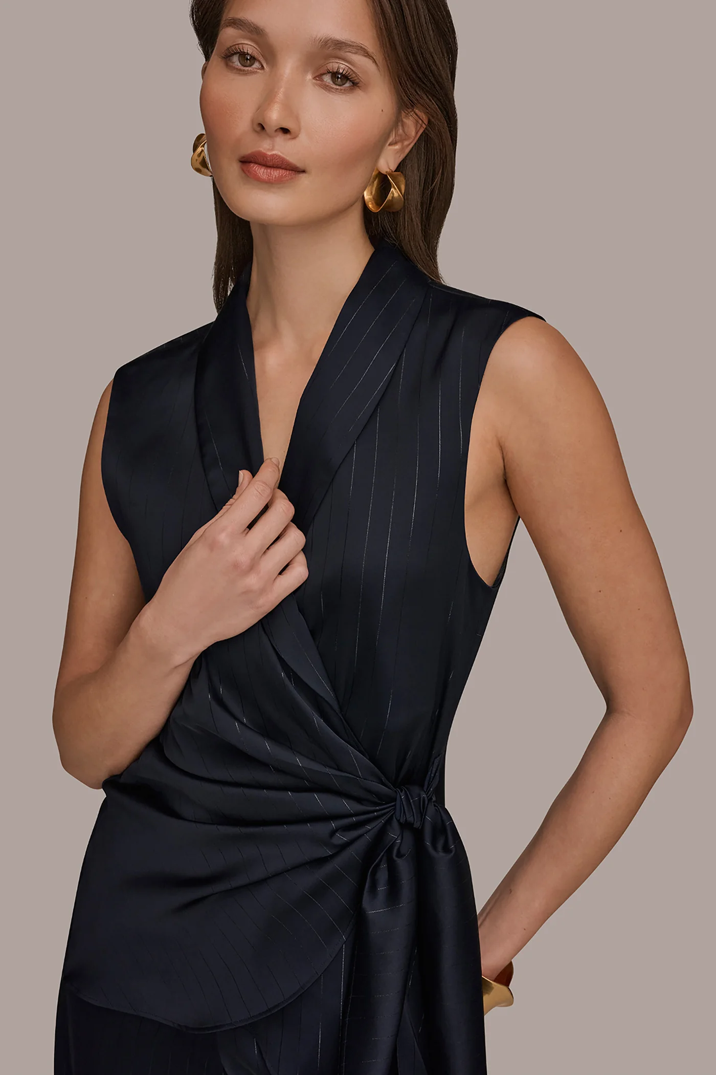 PINSTRIPE FAUX WRAP TOP - VXVOV