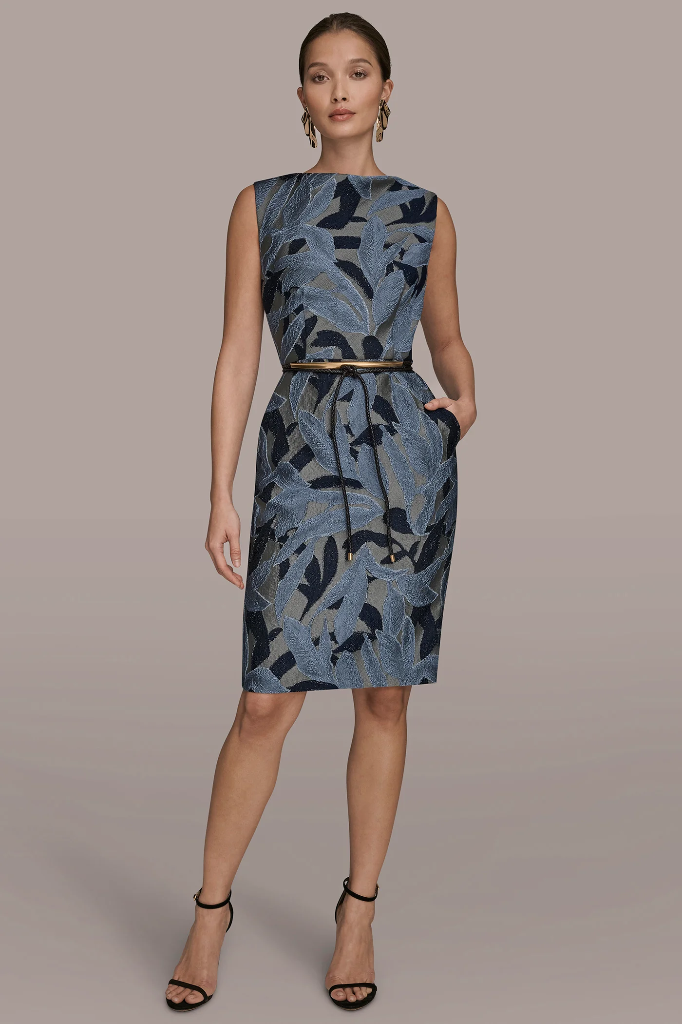JACQUARD SLEEVELESS COWL-NECK SHEATH DRESS - VXVOV