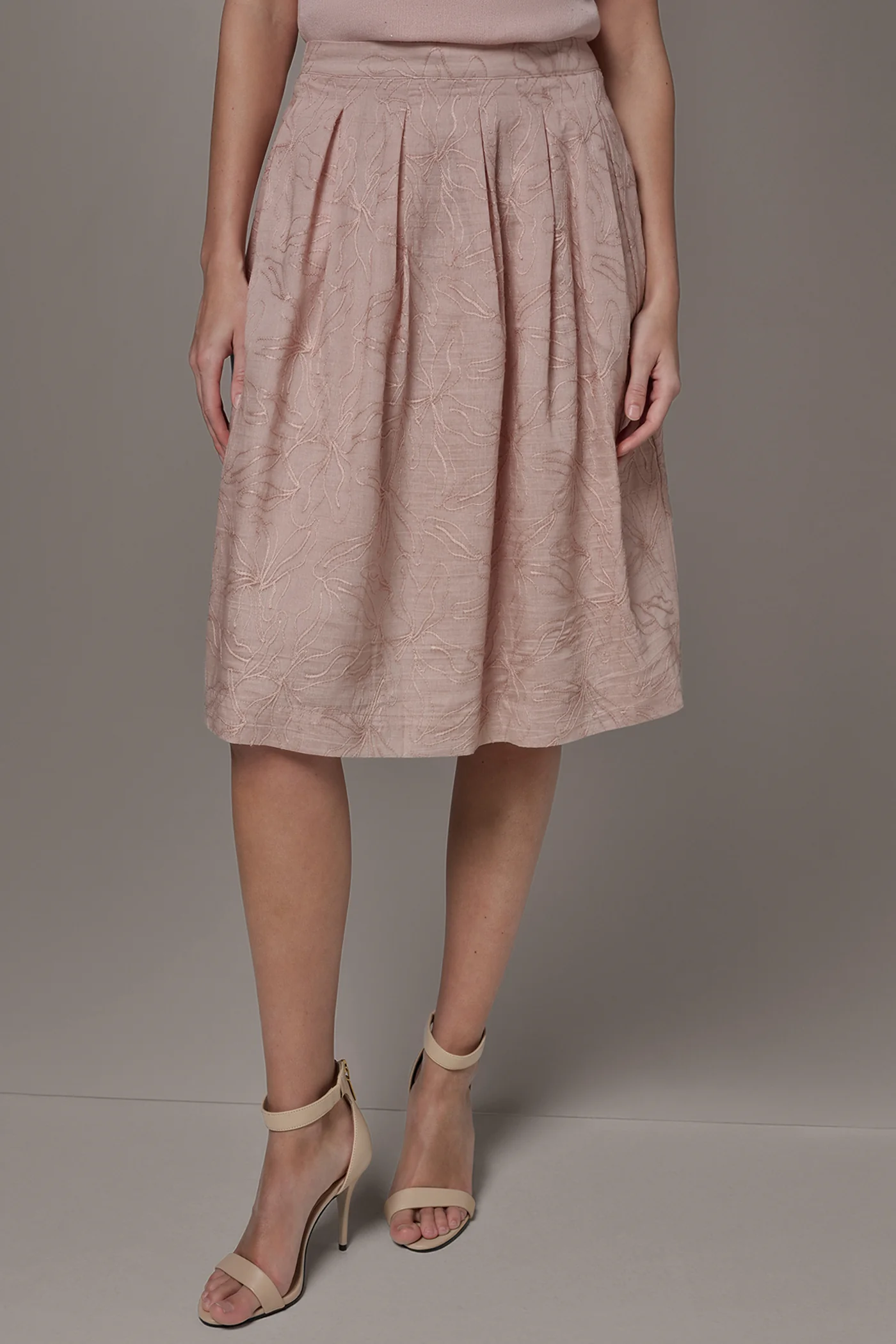FLORAL EMBROIDERED PLEATED A-LINE SKIRT - VXVOV