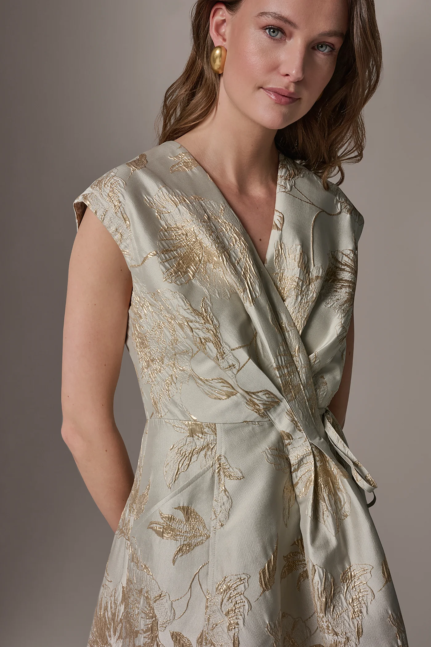 FLORAL-JACQUARD MIDI WRAP DRESS - VXVOV