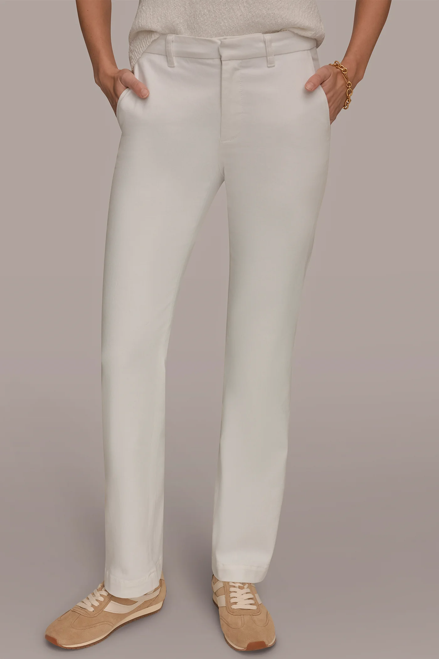 THE DONNA MID-RISE MODERN TROUSER JEAN - VXVOV