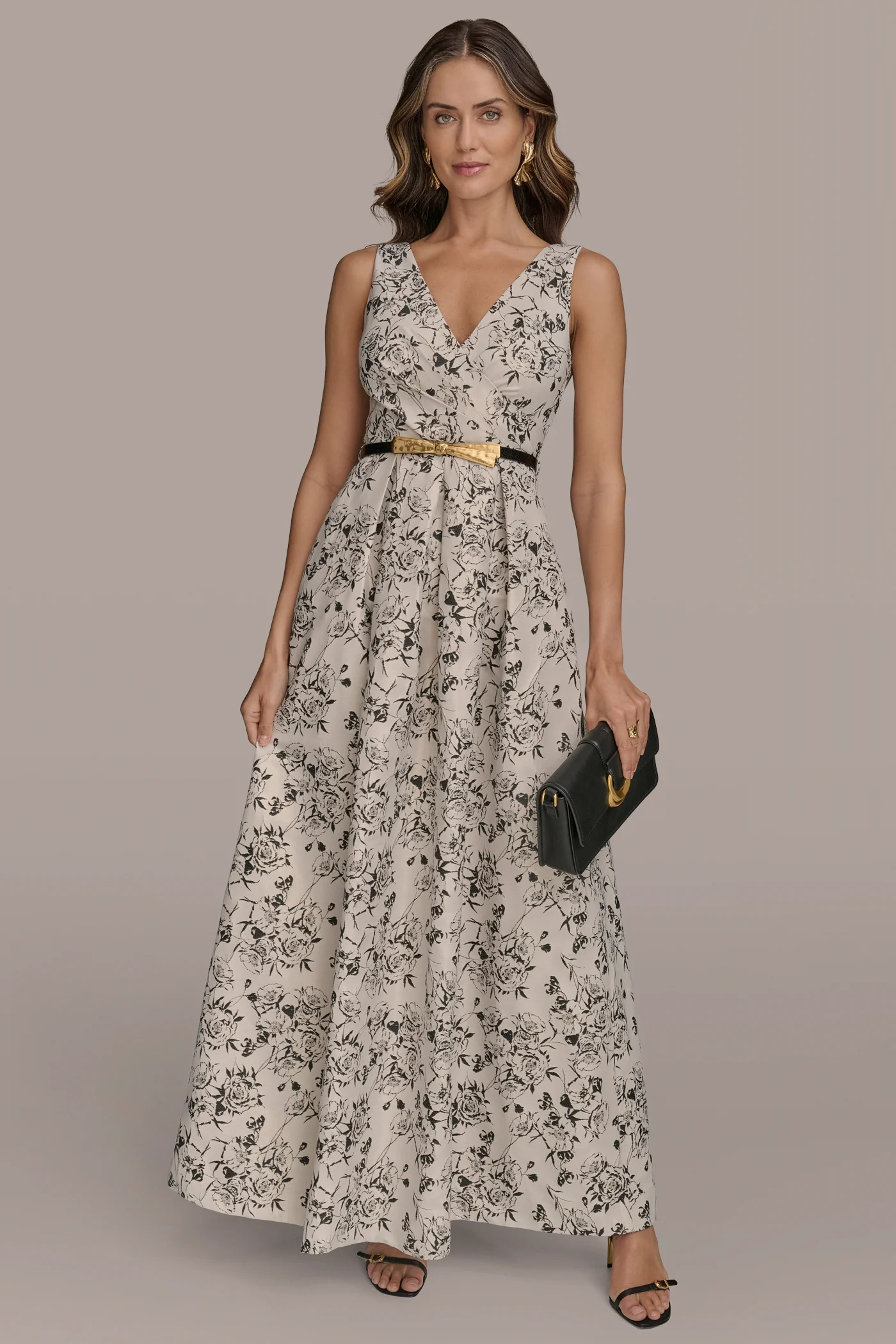 FLORAL BROCADE SLEEVELESS  BALL GOWN - VXVOV