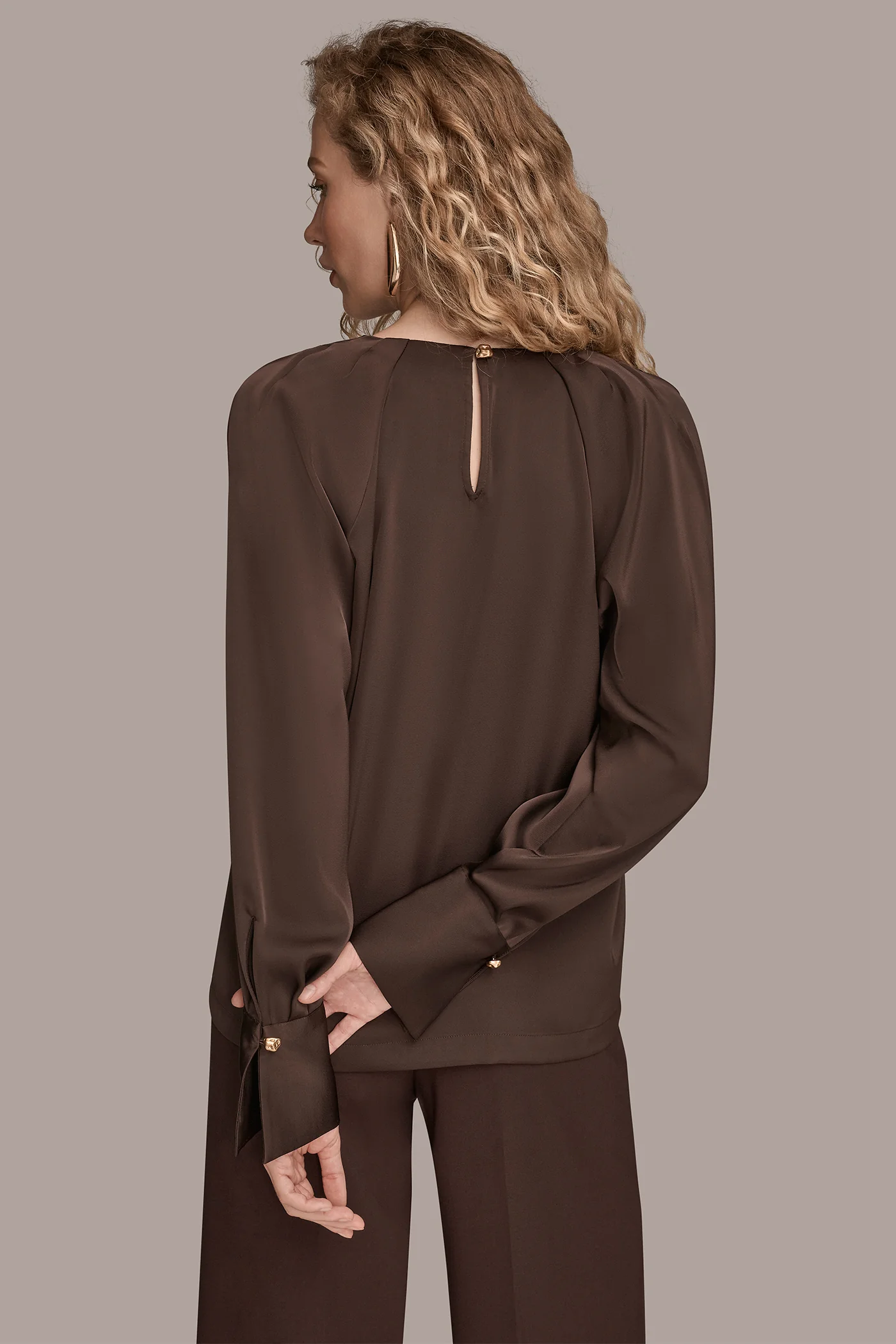 SATIN LONG SLEEVE KEYHOLE TOP - VXVOV