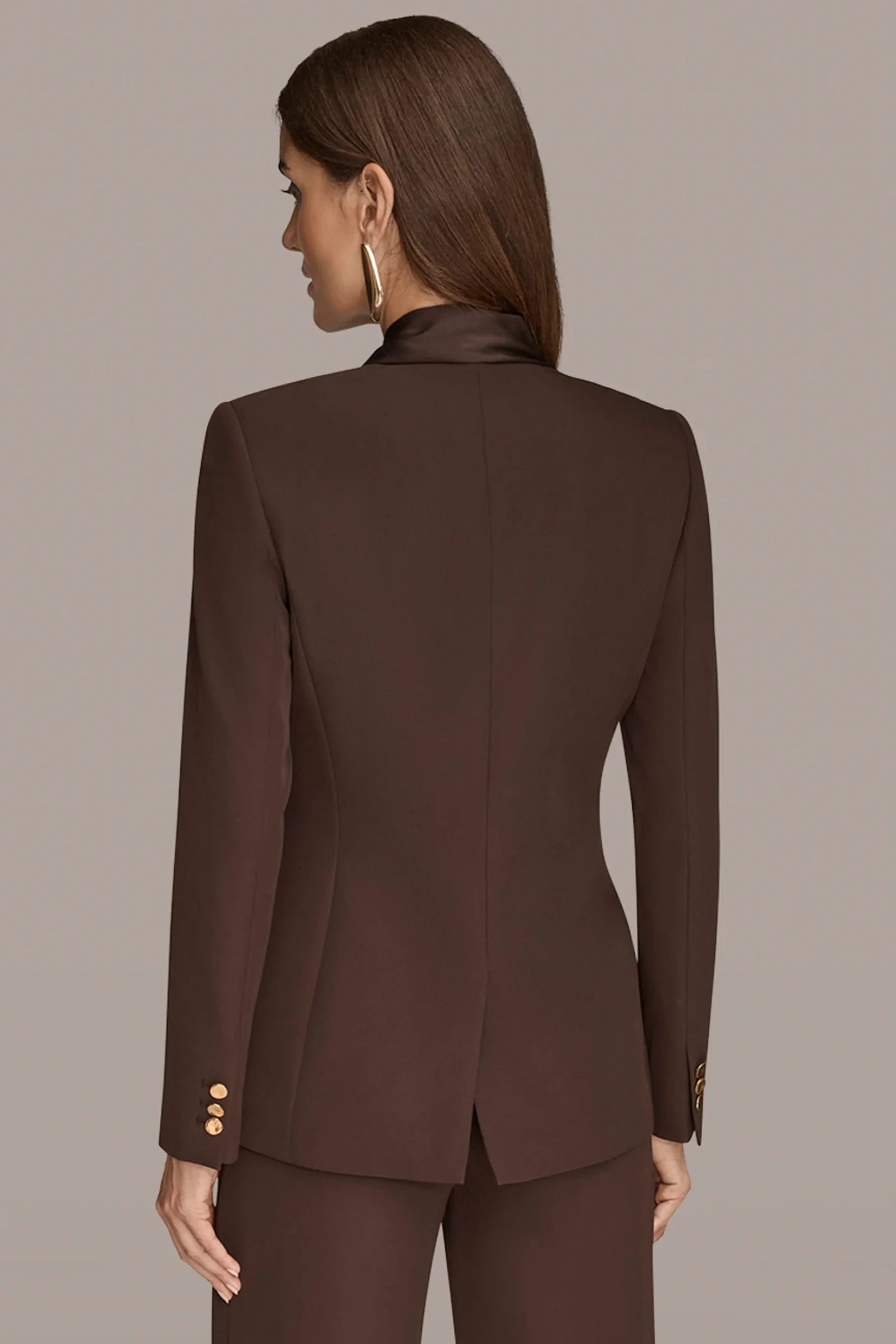 MIXED MEDIA ONE BUTTON COLLARLESS JACKET - VXVOV