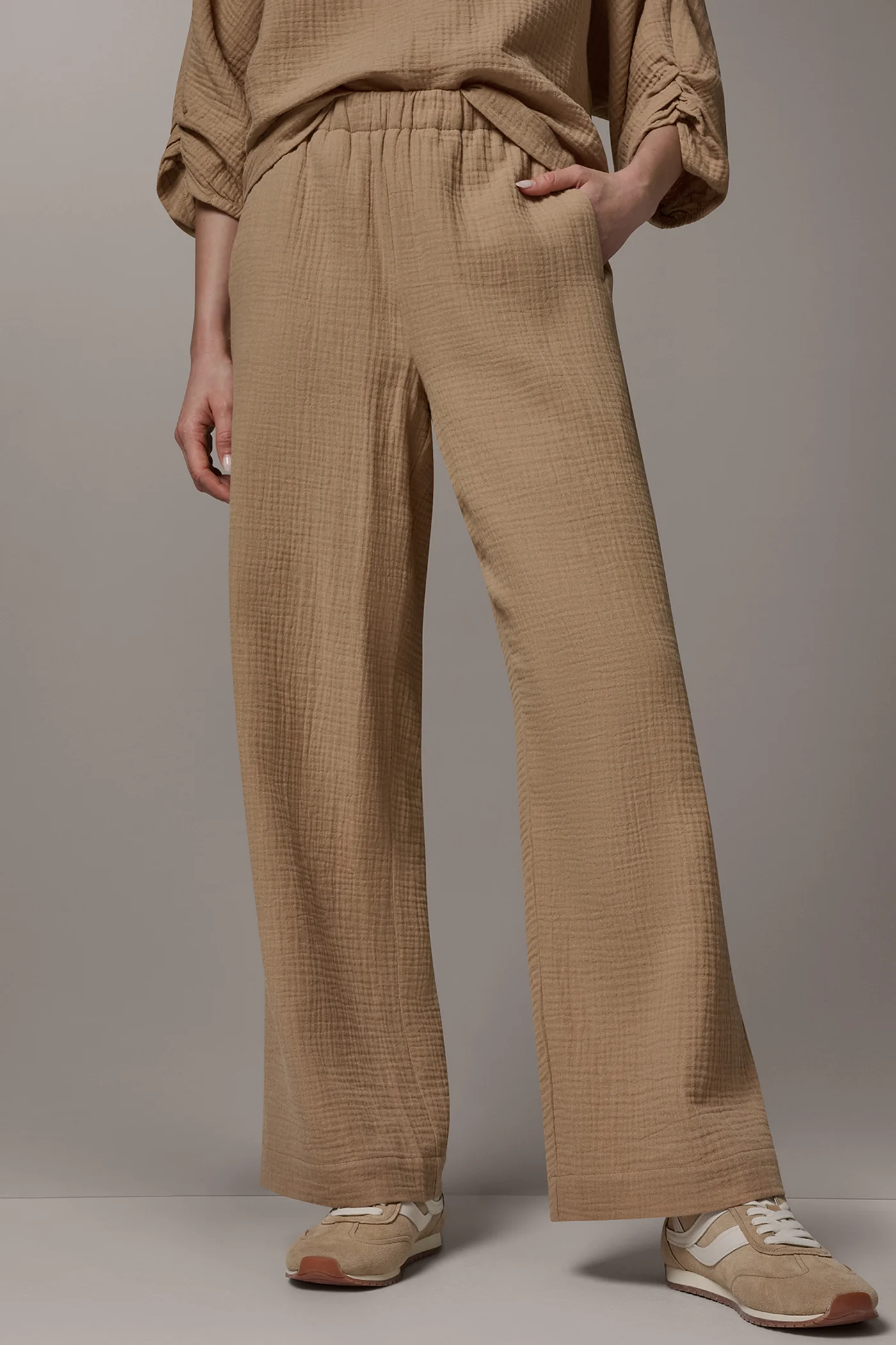 MID-RISE STRAIGHT-LEG PANT - VXVOV
