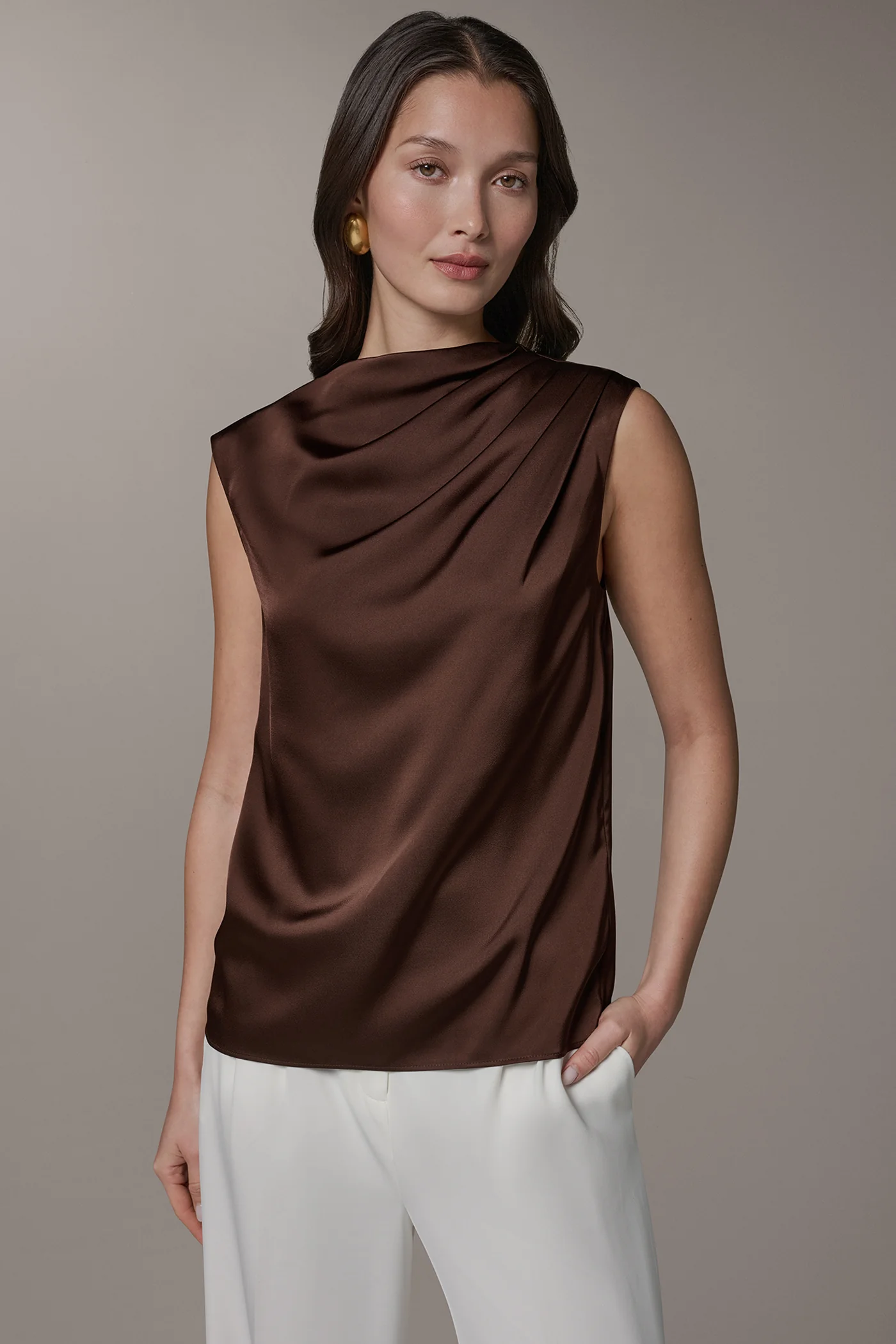 PLEATED SHOULDER BLOUSE - VXVOV