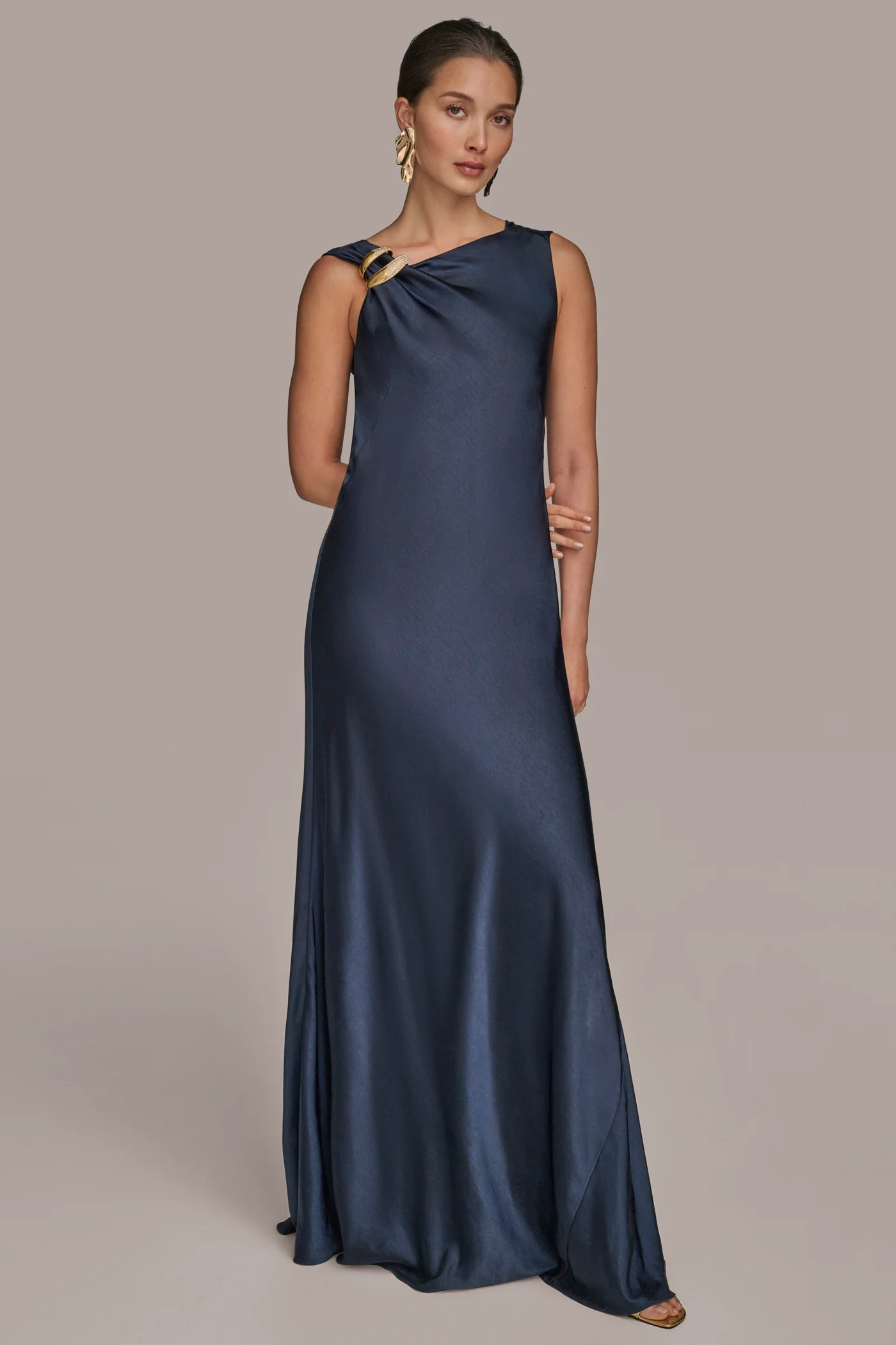 SATIN SLEEVELESS ASYMMETRIC GOWN - VXVOV