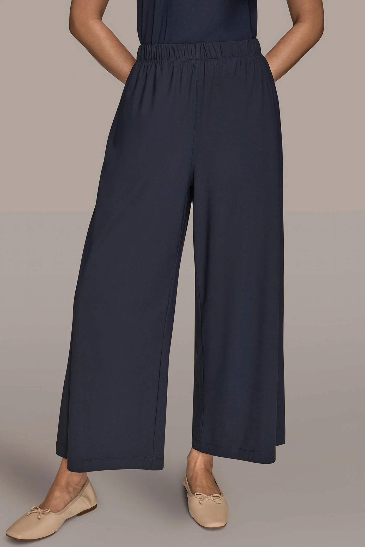 MID-RISE RELAXED ANKLE PANT - VXVOV