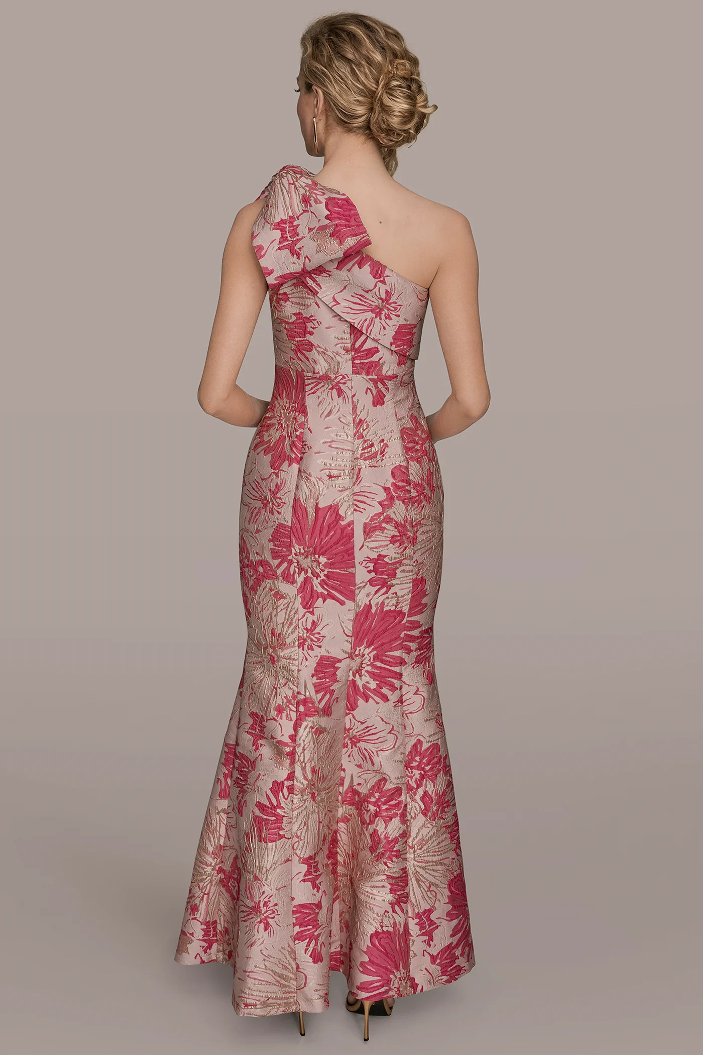 FLORAL BROCADE ONE-SHOULDER BOW GOWN - VXVOV