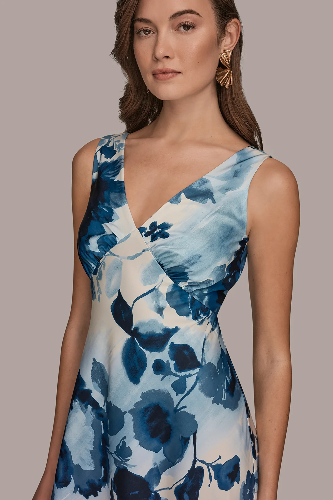 SATIN SLEEVELESS FLORAL MIDI A-LINE DRESS - VXVOV
