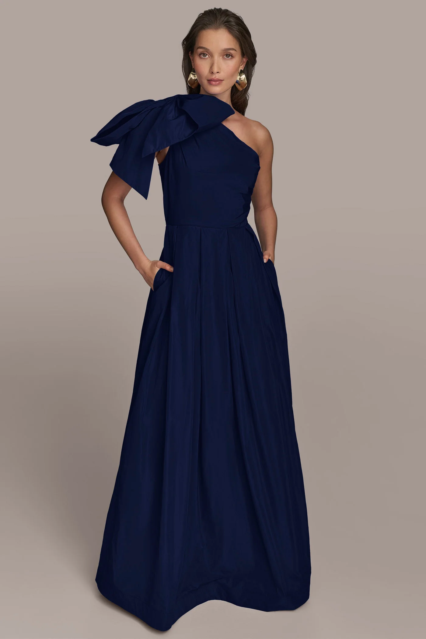 TAFFETA ONE-SHOULDER BALL GOWN - VXVOV