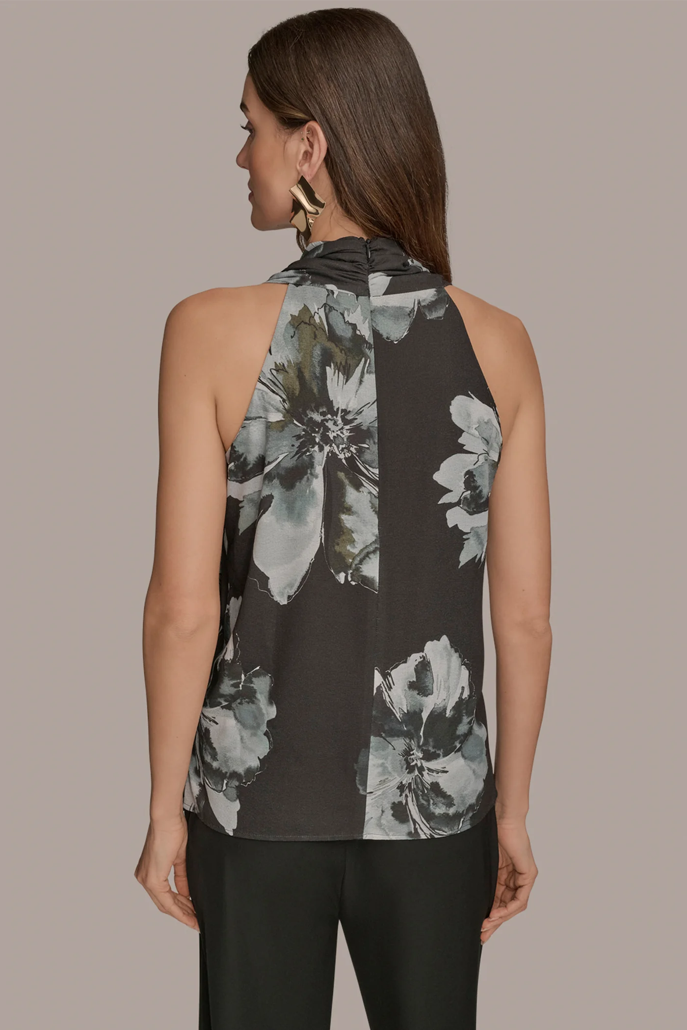 FLORAL SLEEVELESS ASYMMETRIC NECK BLOUSE - VXVOV