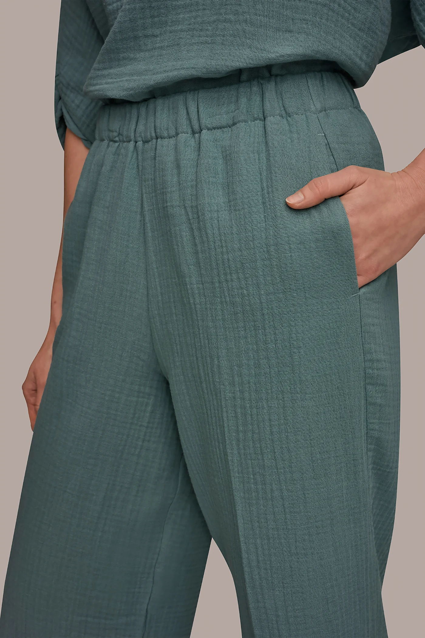 MID-RISE STRAIGHT-LEG PANT - VXVOV