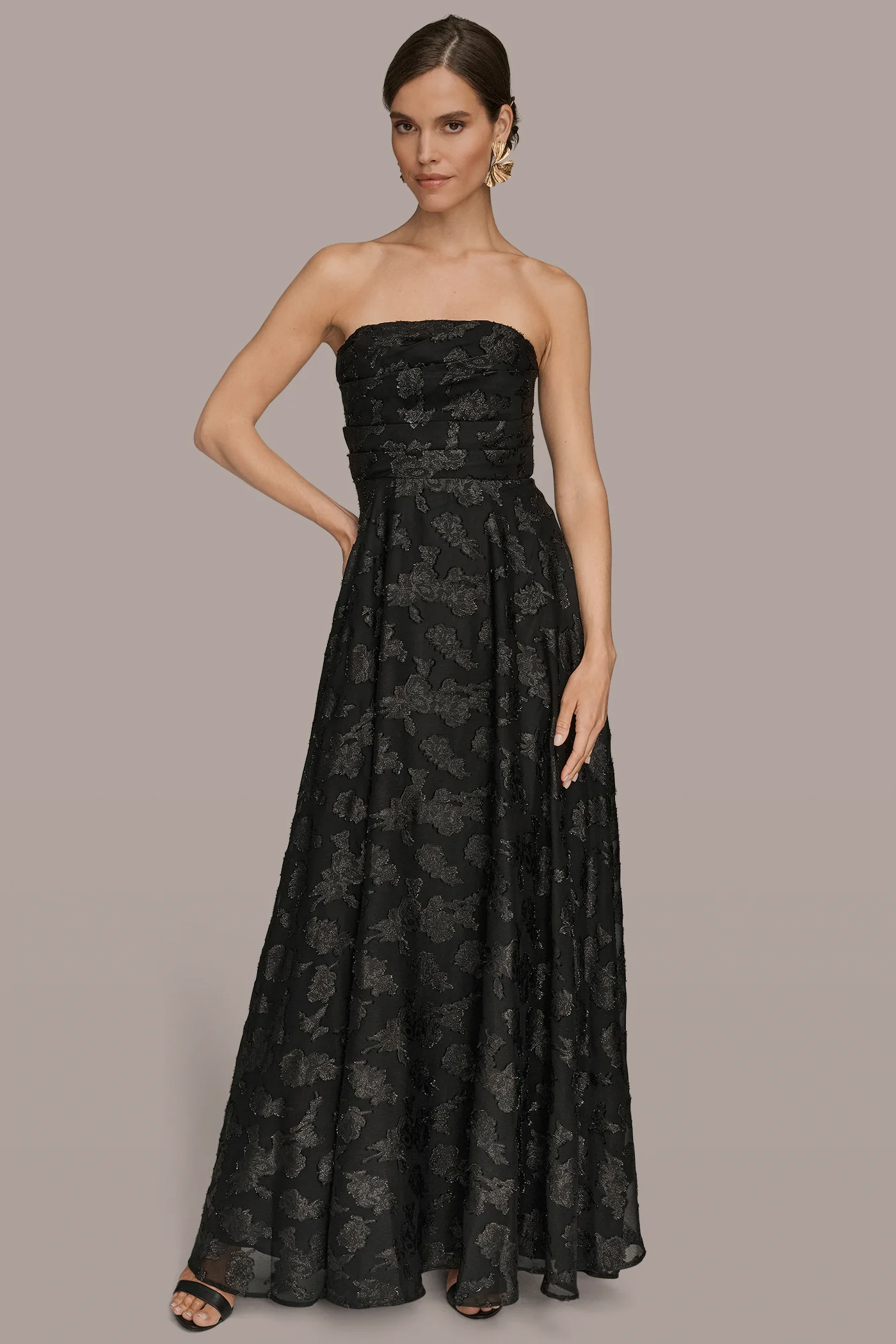 CHIFFON STRAPLESS FLORAL GOWN - VXVOV