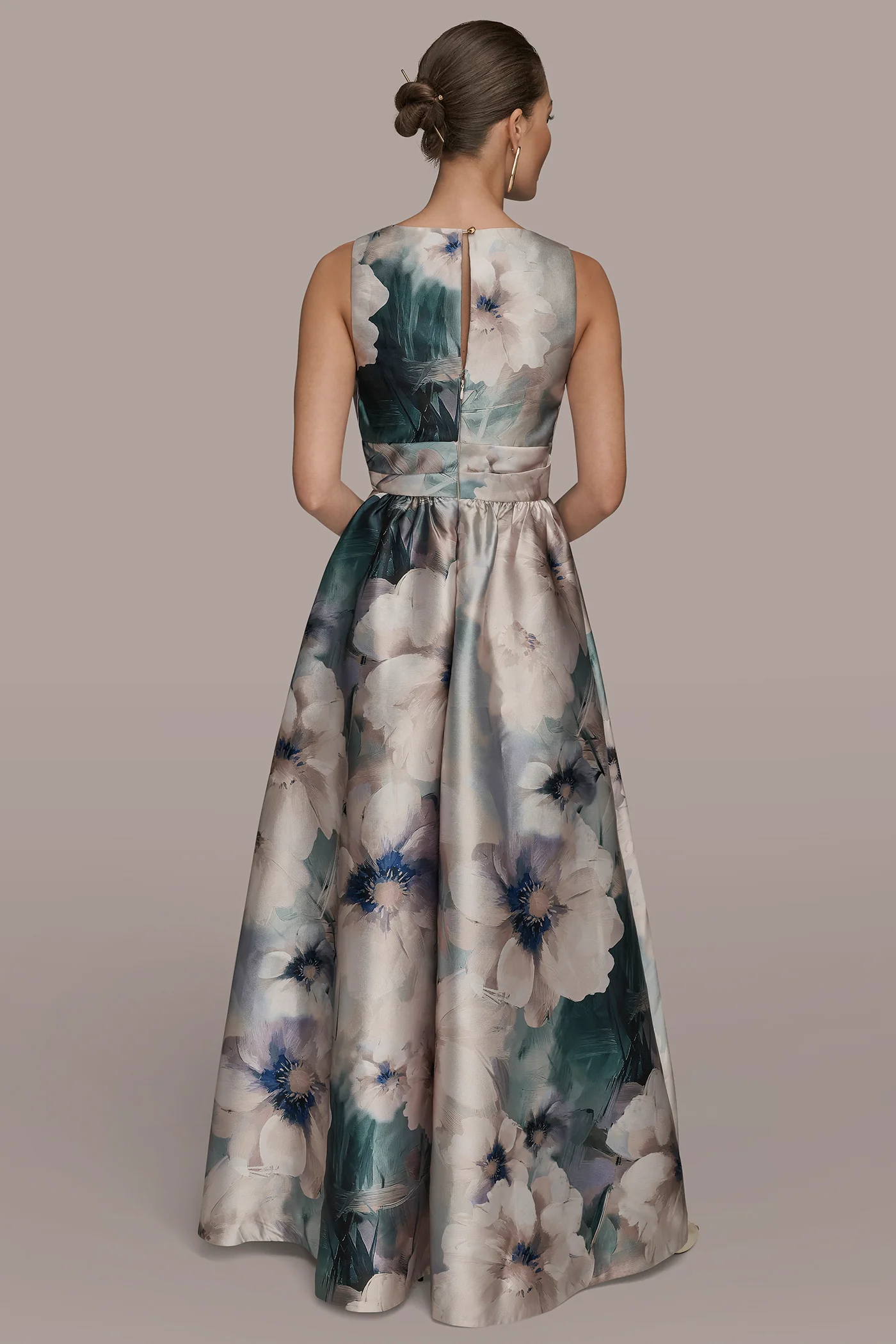 MIKADO FLORAL SLEEVELESS GOWN - VXVOV