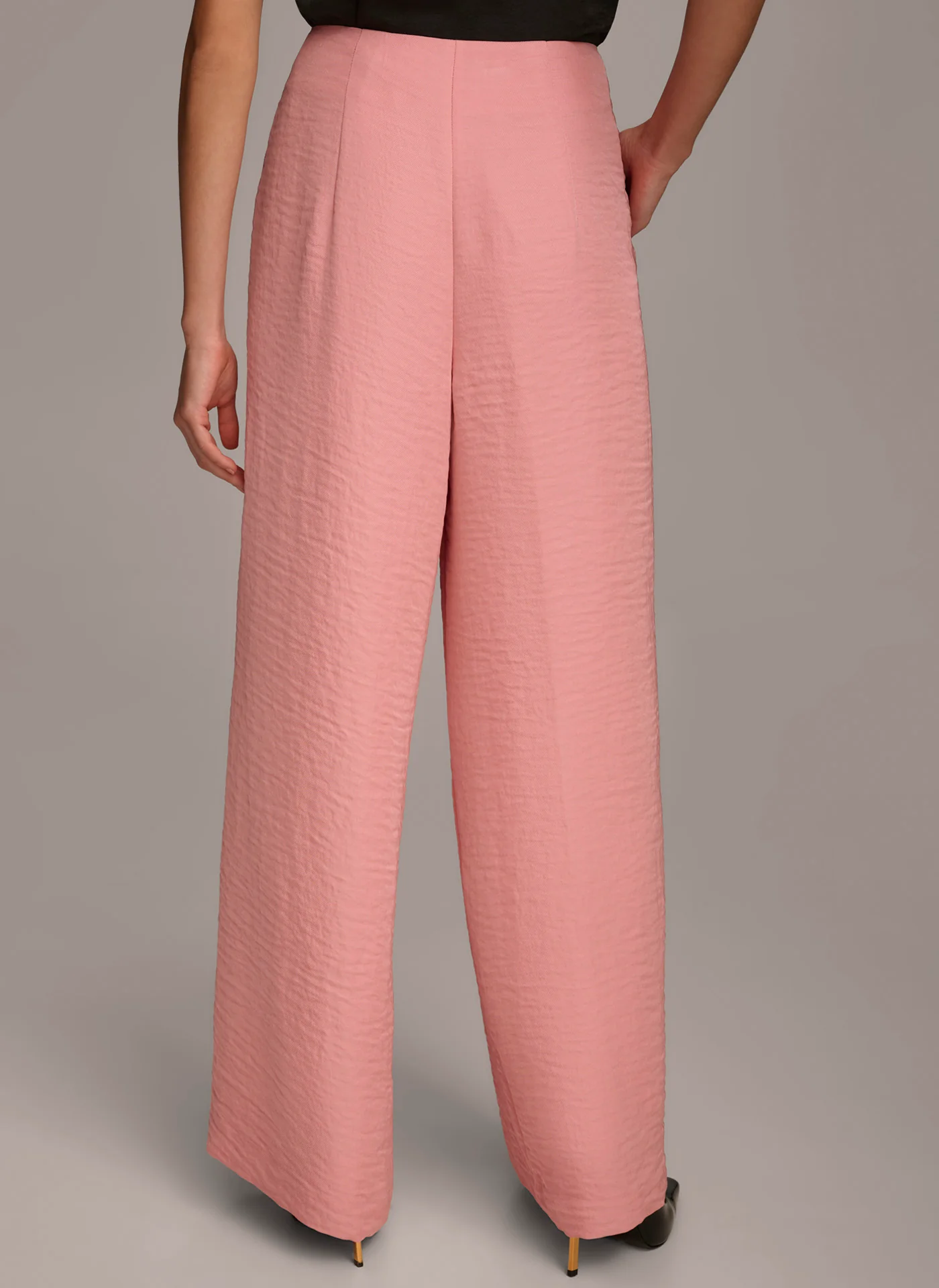 PLEATED WIDE LEG PANT - VXVOV