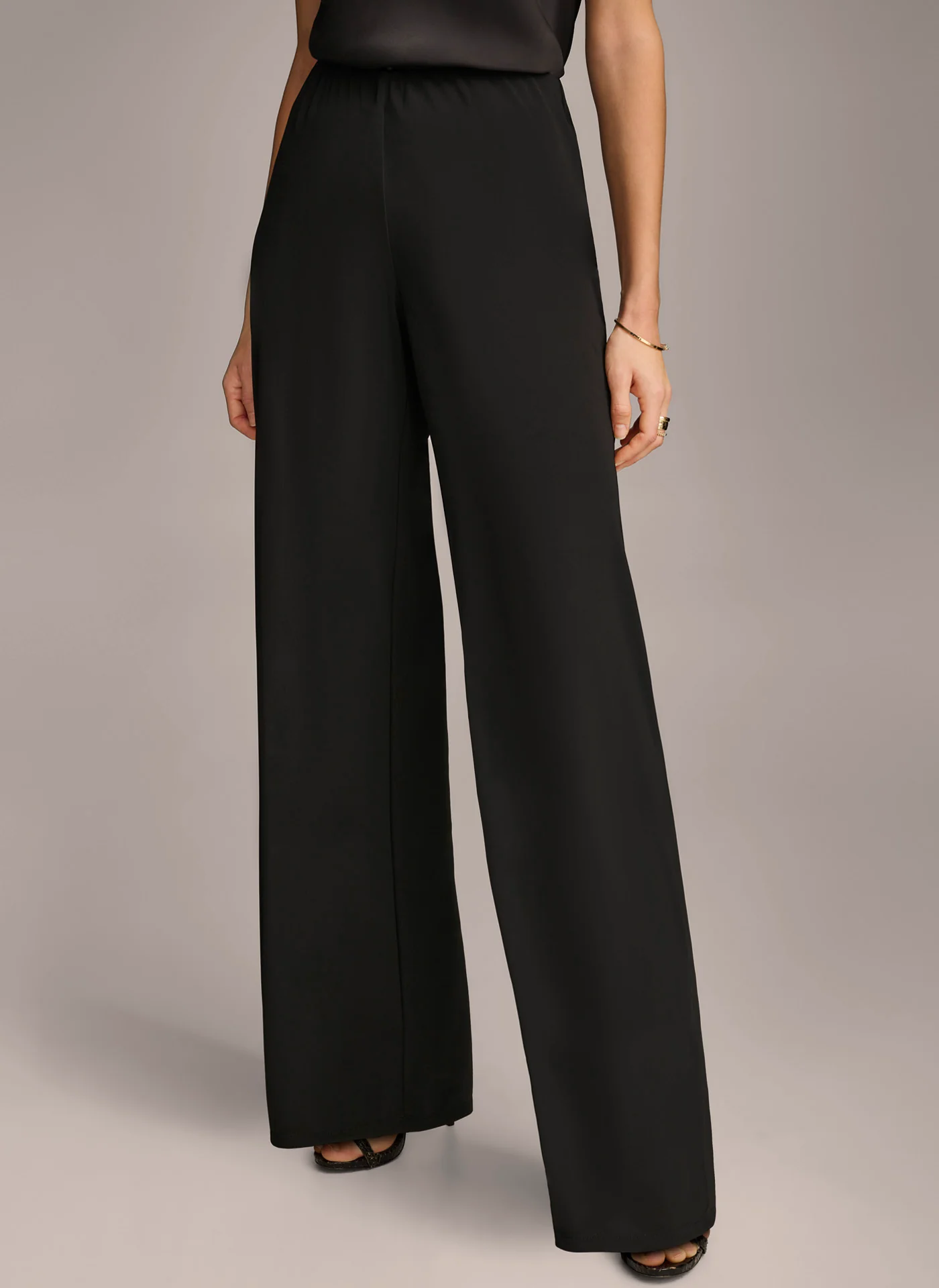 WATER REPELLENT CREPE CAPELET - VXVOV