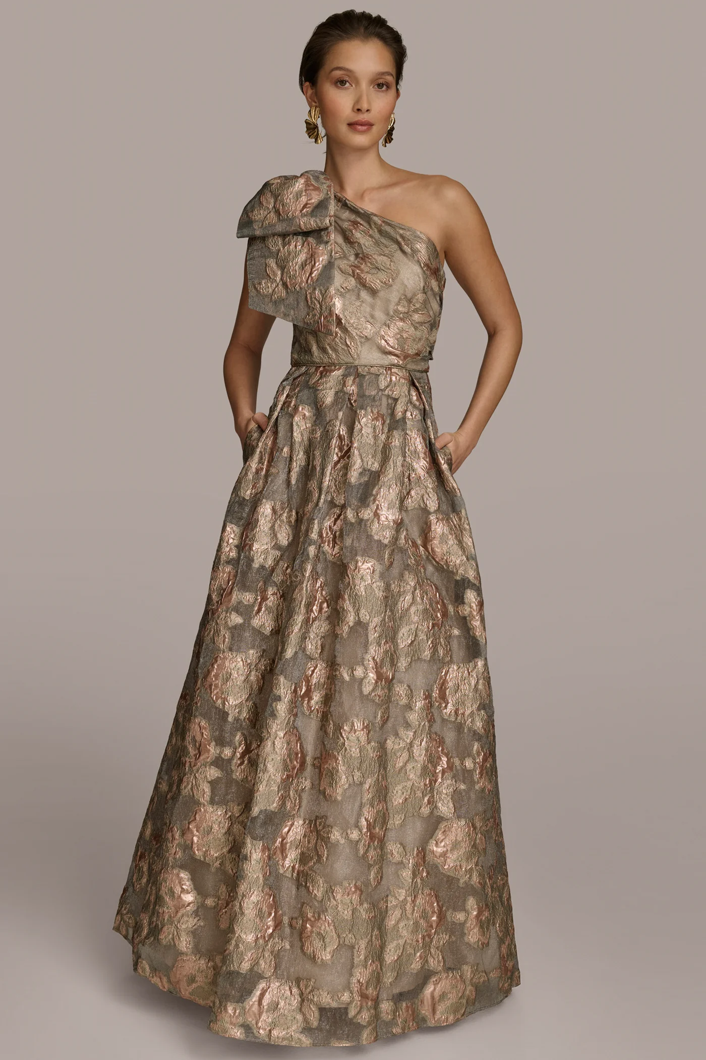 FLORAL JACQUARD ONE-SHOULDER BALL GOWN - VXVOV