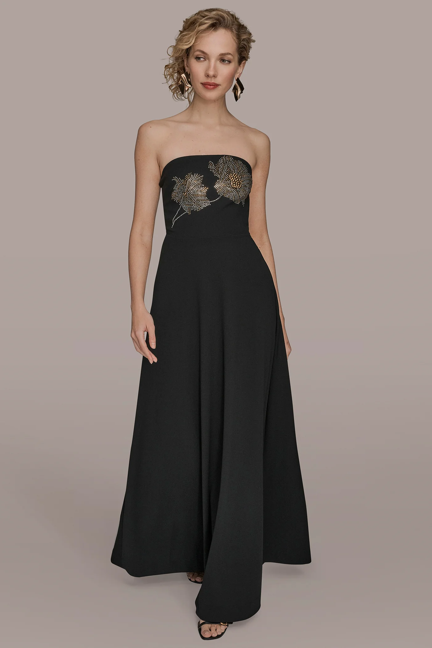 STRAPLESS FLORAL EMBELLISHED GOWN - VXVOV