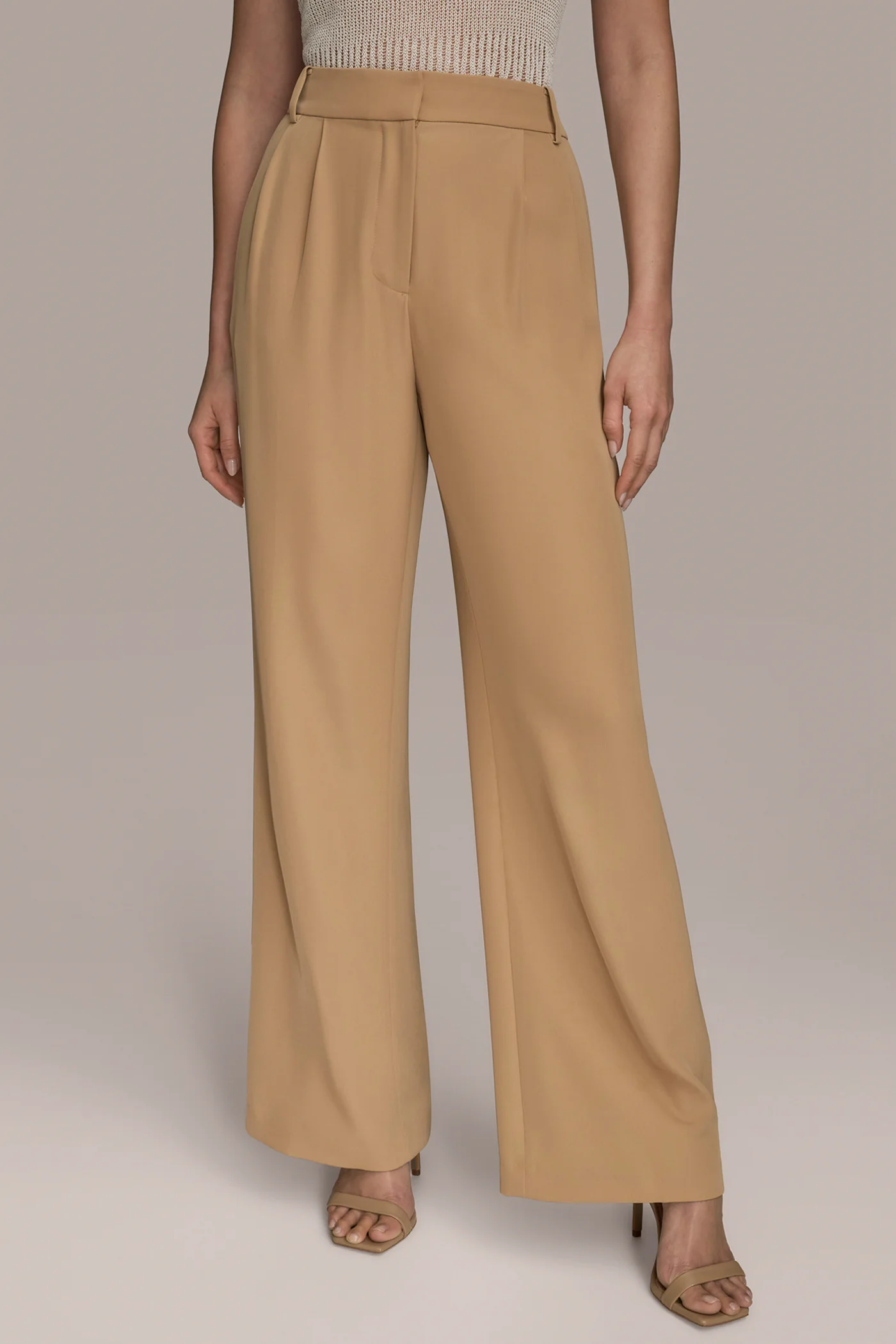 PLEATED WIDE LEG PANT - VXVOV