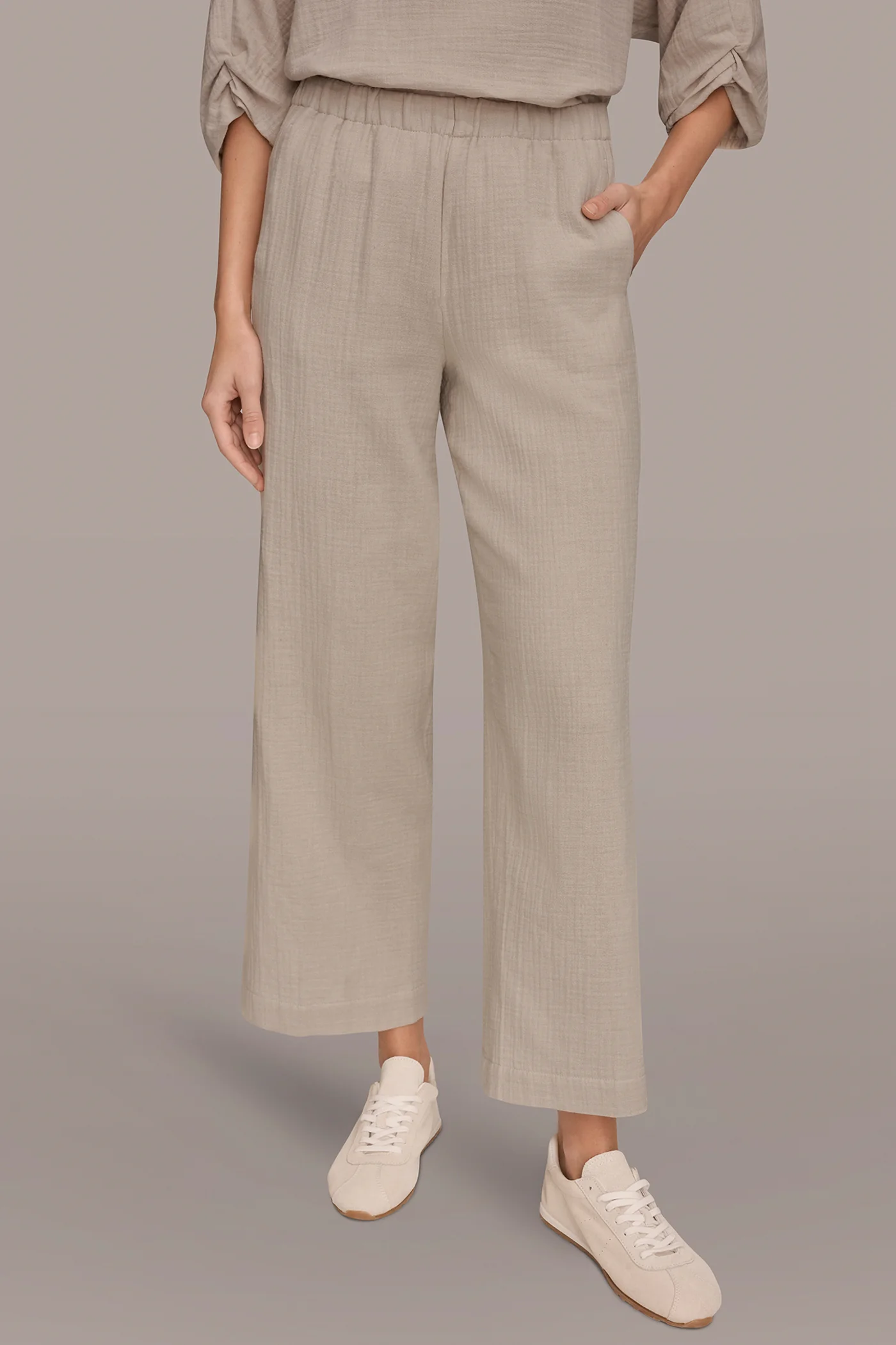MID-RISE STRAIGHT-LEG PANT - VXVOV