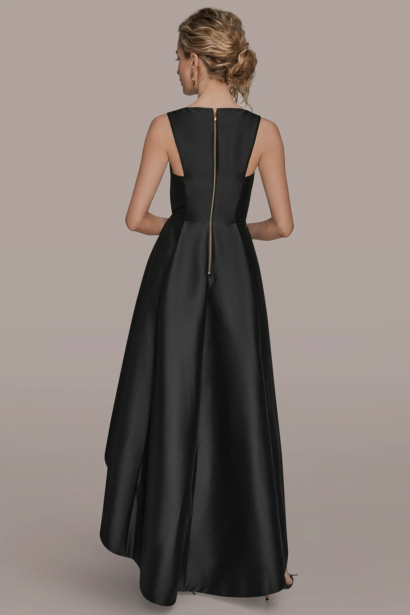 TAFFETA SLEEVELESS V-NECK HIGH-LOW GOWN - VXVOV