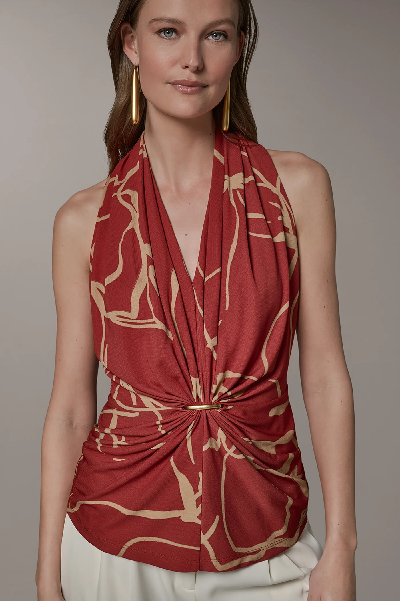RUCHED V-NECK TOP - VXVOV