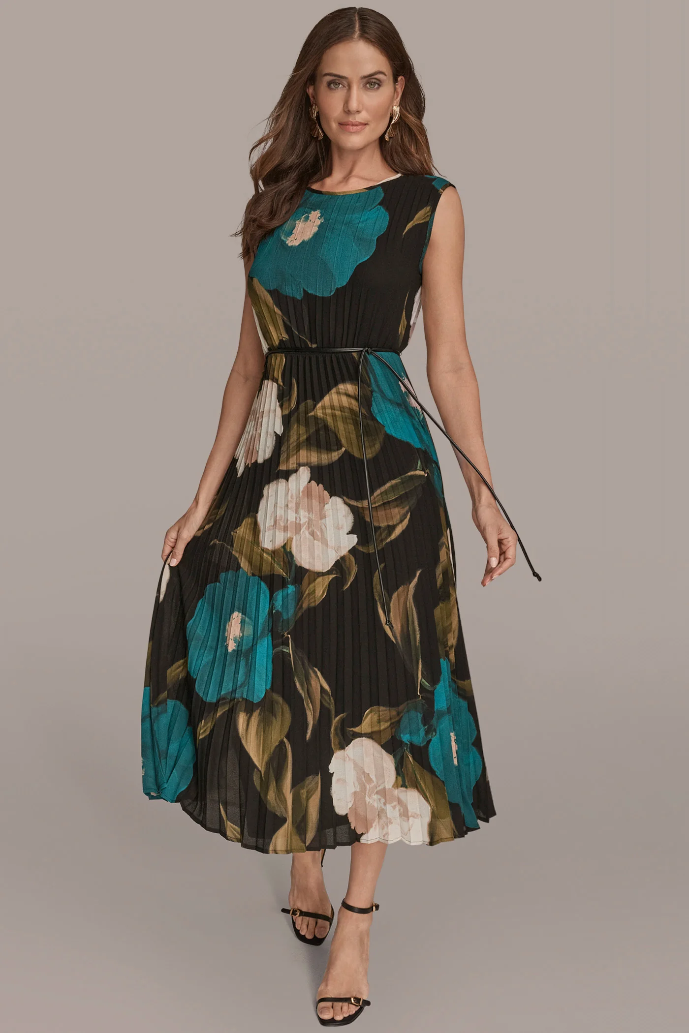 CHIFFON FLORAL PLEATED MAXI DRESS - VXVOV