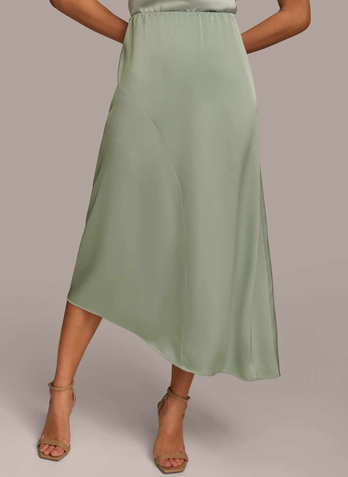 ASYMMETRICAL FLARE HEM SKIRT - VXVOV