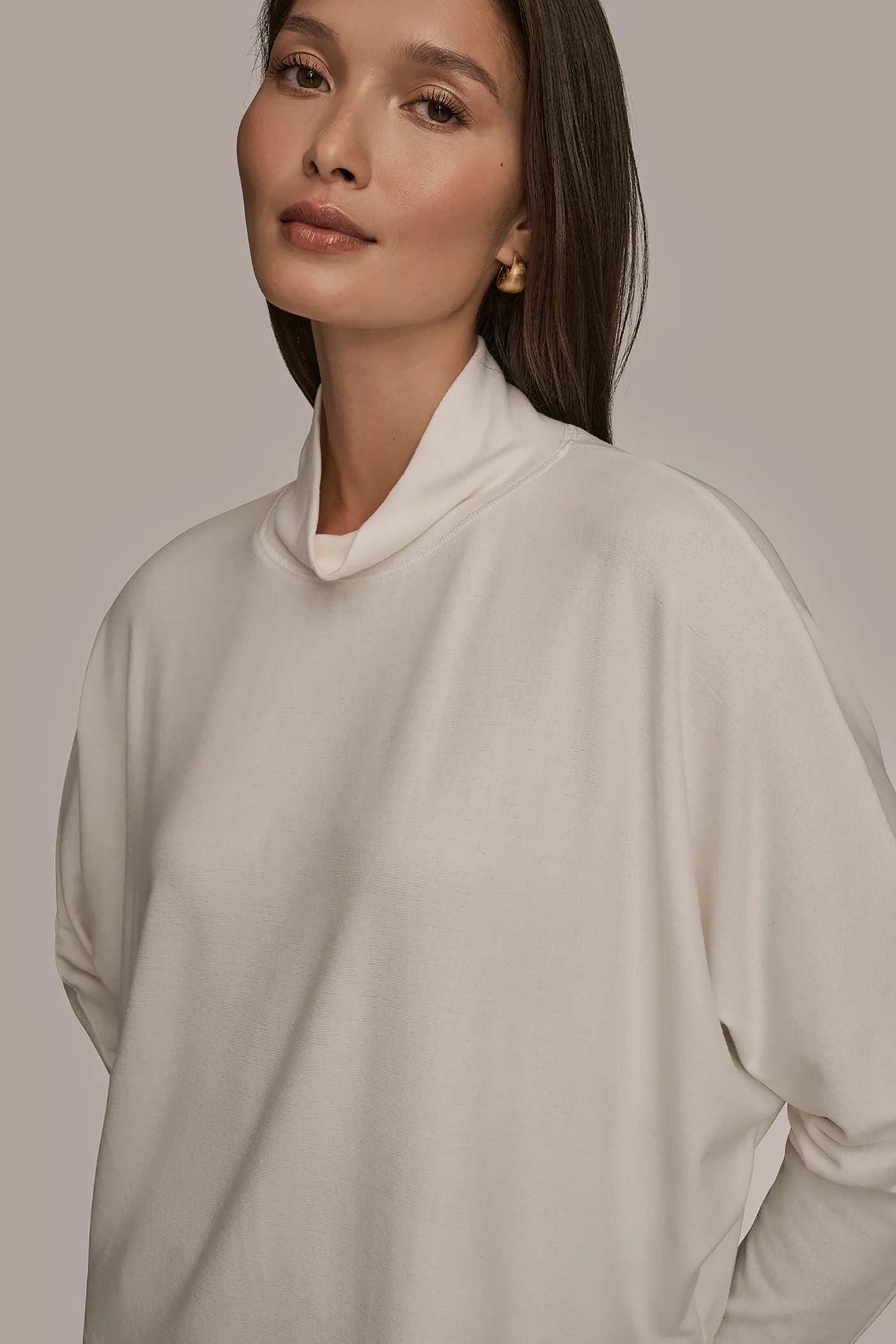 CROPPED MOCK-NECK TOP - VXVOV