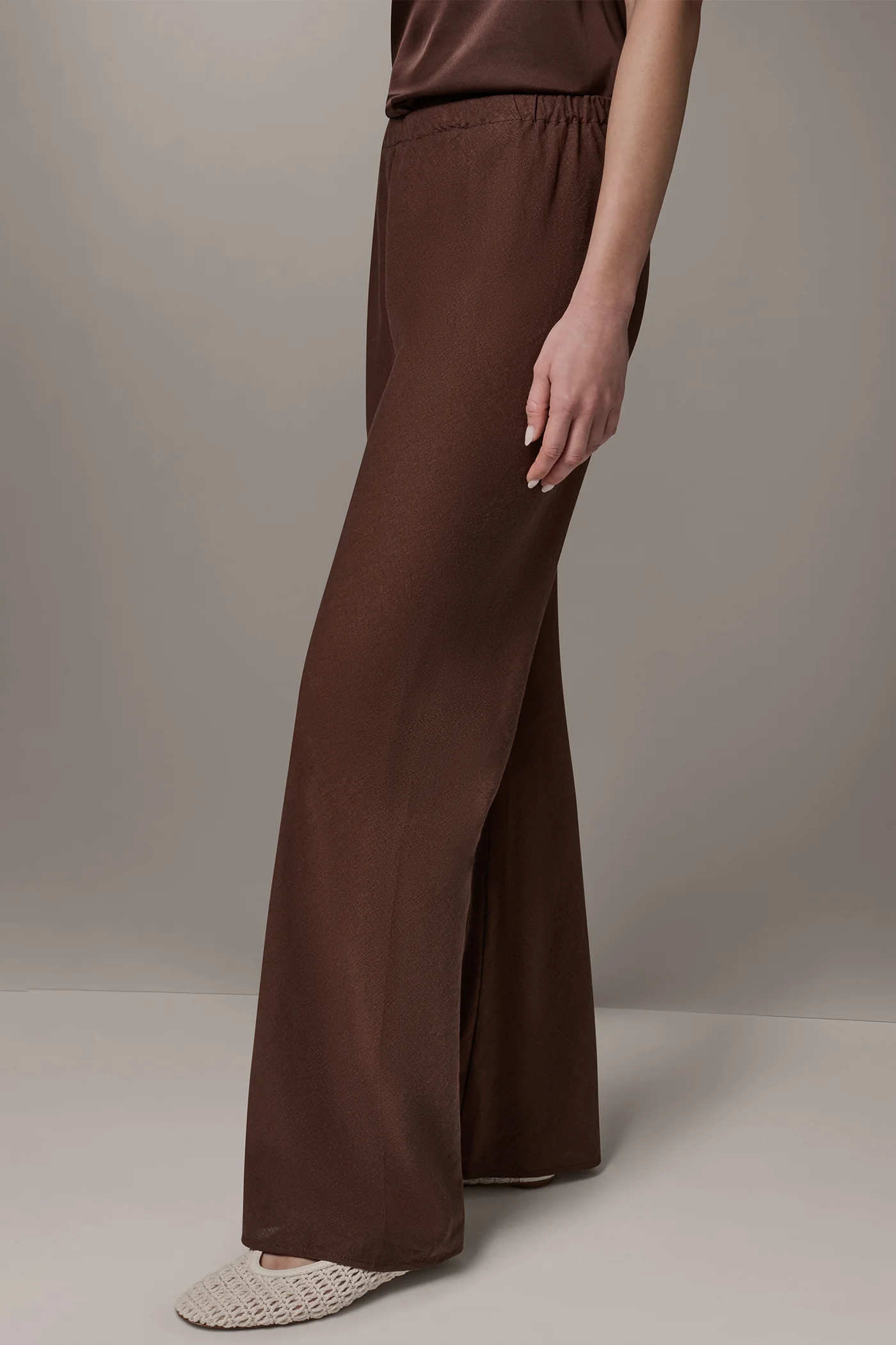 MID-RISE RELAXED ANKLE PANT - VXVOV