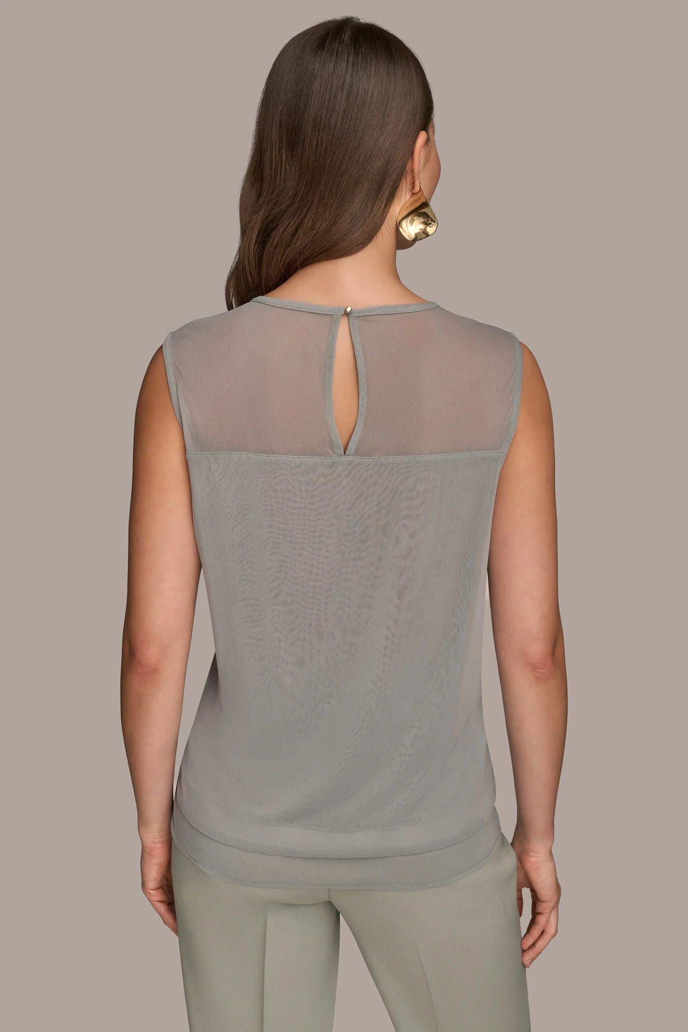 SLEEVELESS CREW-NECK SEQUIN BLOUSE - VXVOV