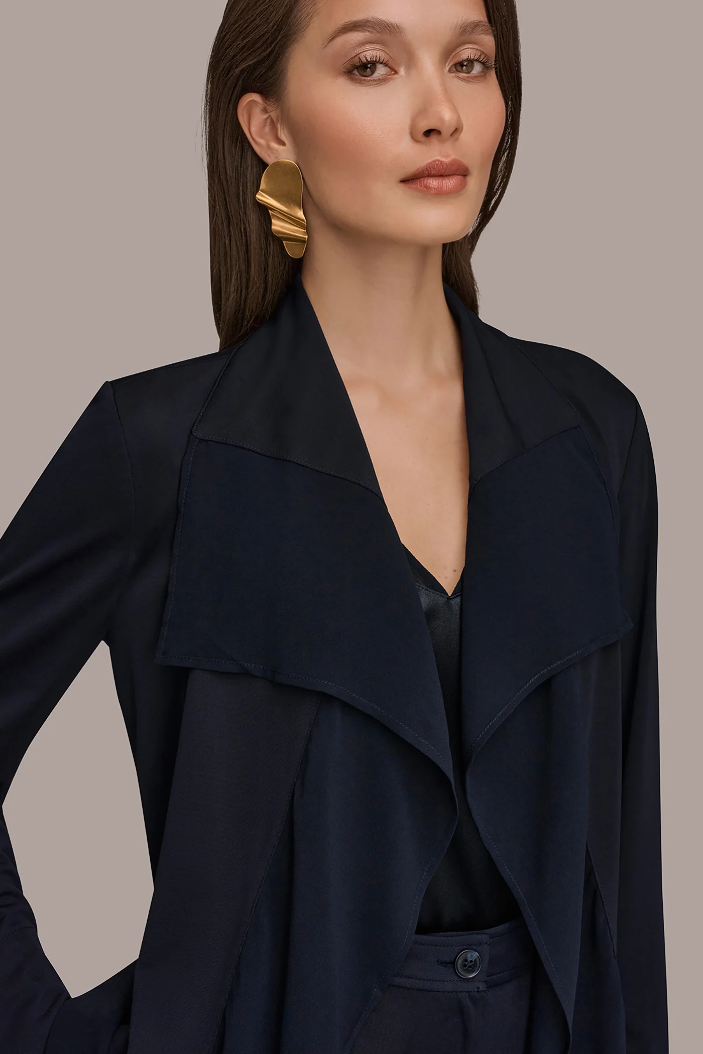 RUFFLE-FRONT JACKET - VXVOV