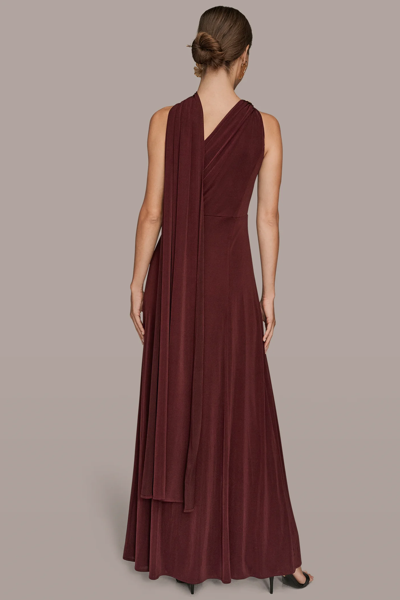 ONE-SHOULDER SCARF HIGH-SPLIT GOWN - VXVOV