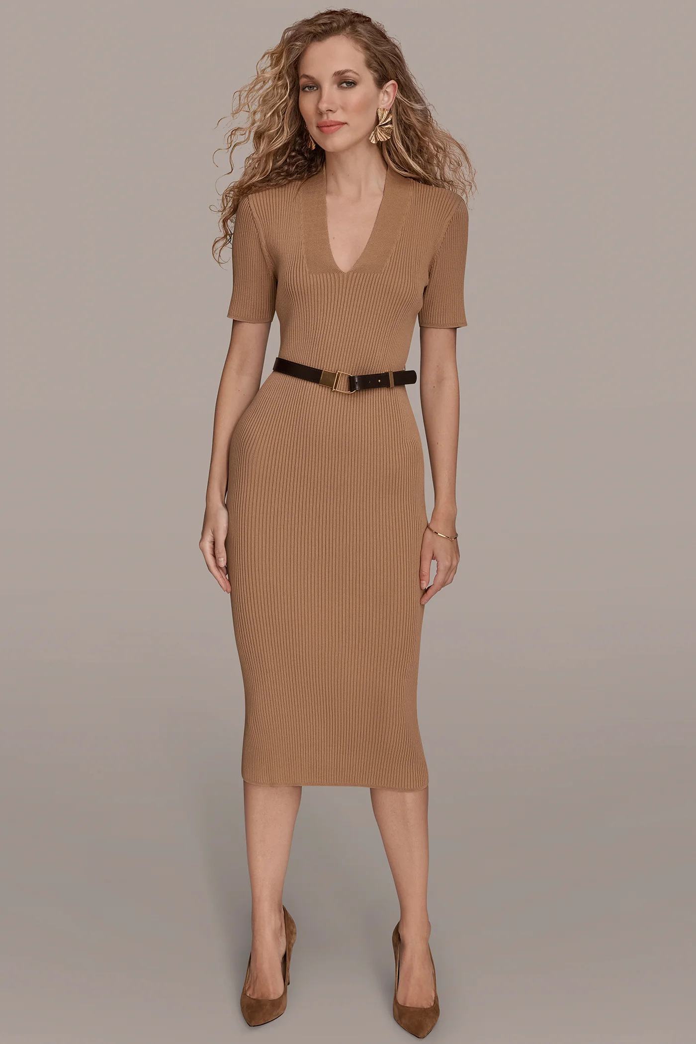SHORT-SLEEVE V-NECK MIDI SWEATER DRESS - VXVOV