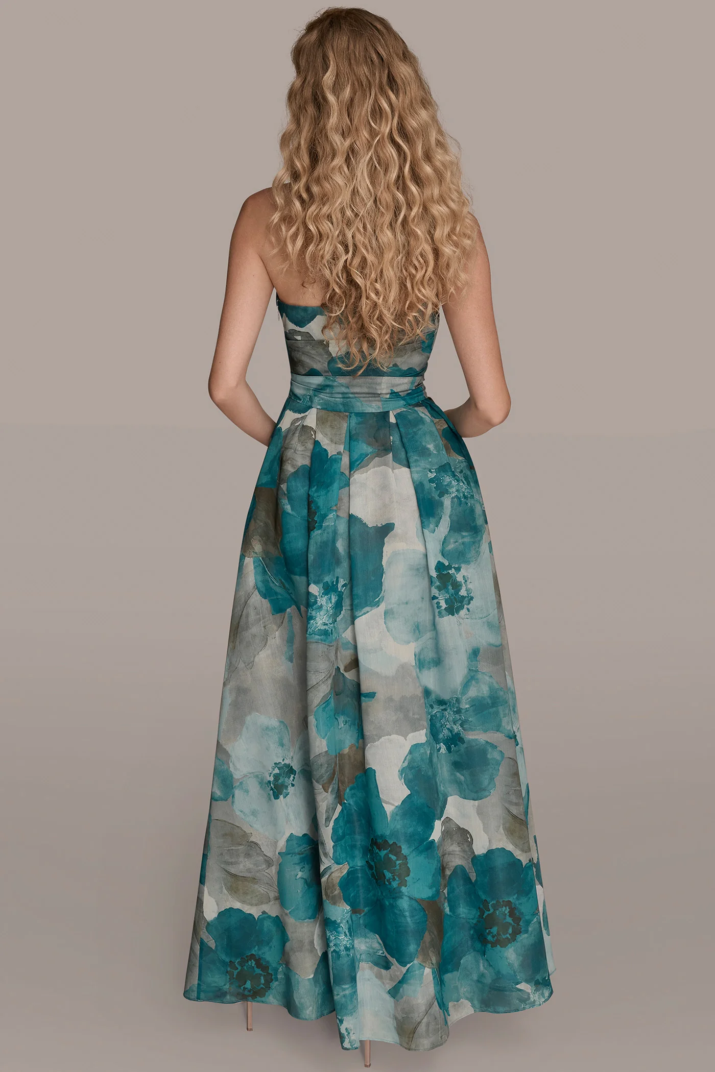 ORGANZA FLORAL STRAPLESS BOW GOWN - VXVOV