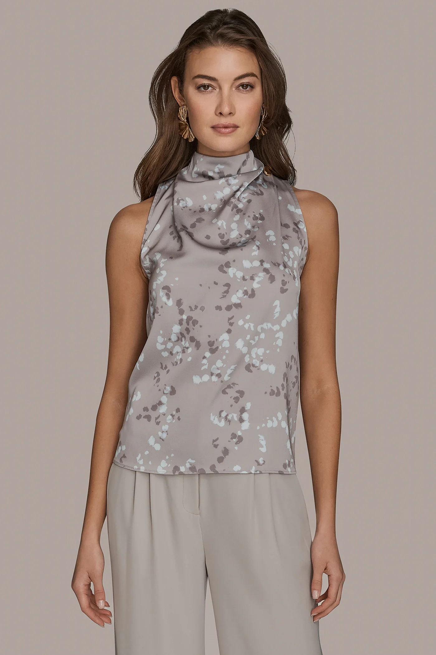 PRINTED MOCK NECK SLEEVELESS BLOUSE - VXVOV